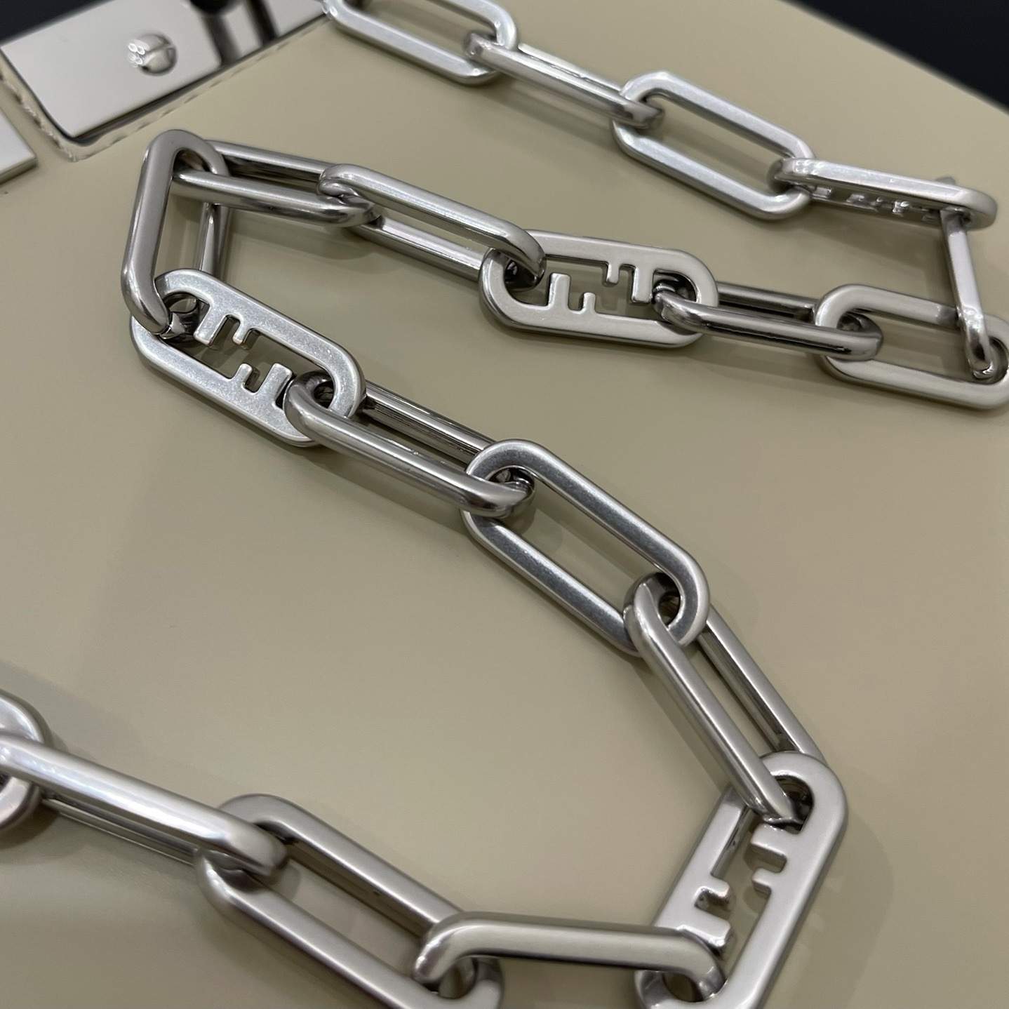 Exclusive Fendi Medium Peekaboo Cut Replica Bag - Image 6