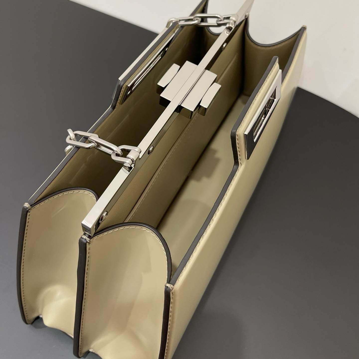 Exclusive Fendi Medium Peekaboo Cut Replica Bag - Image 4