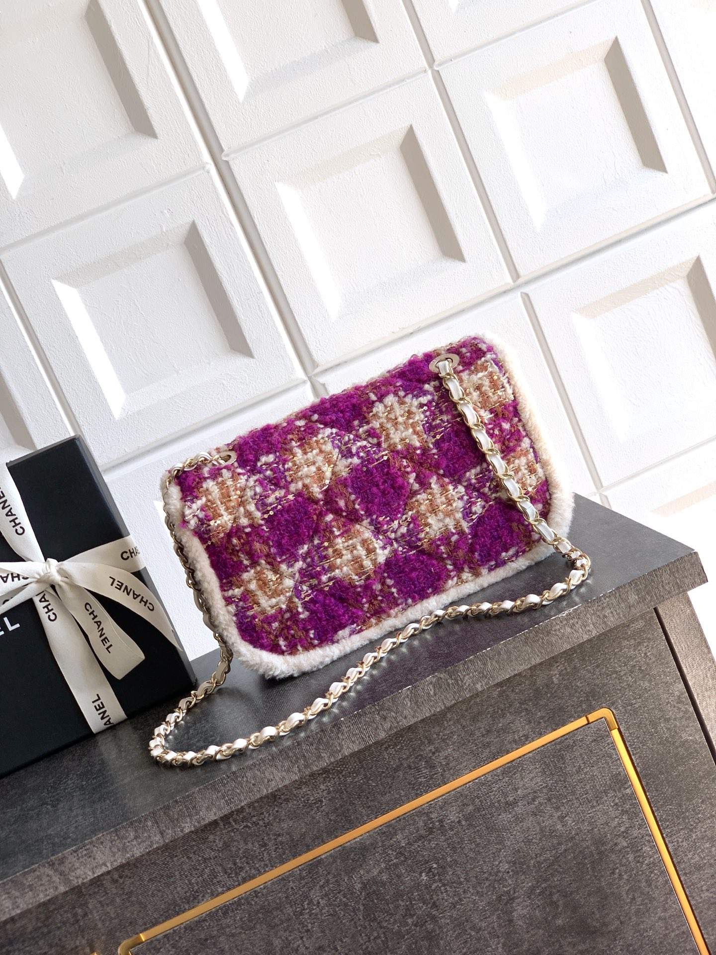 Elite Tweed And Shearling Lambskin Replica Large Flap Bag - Image 2