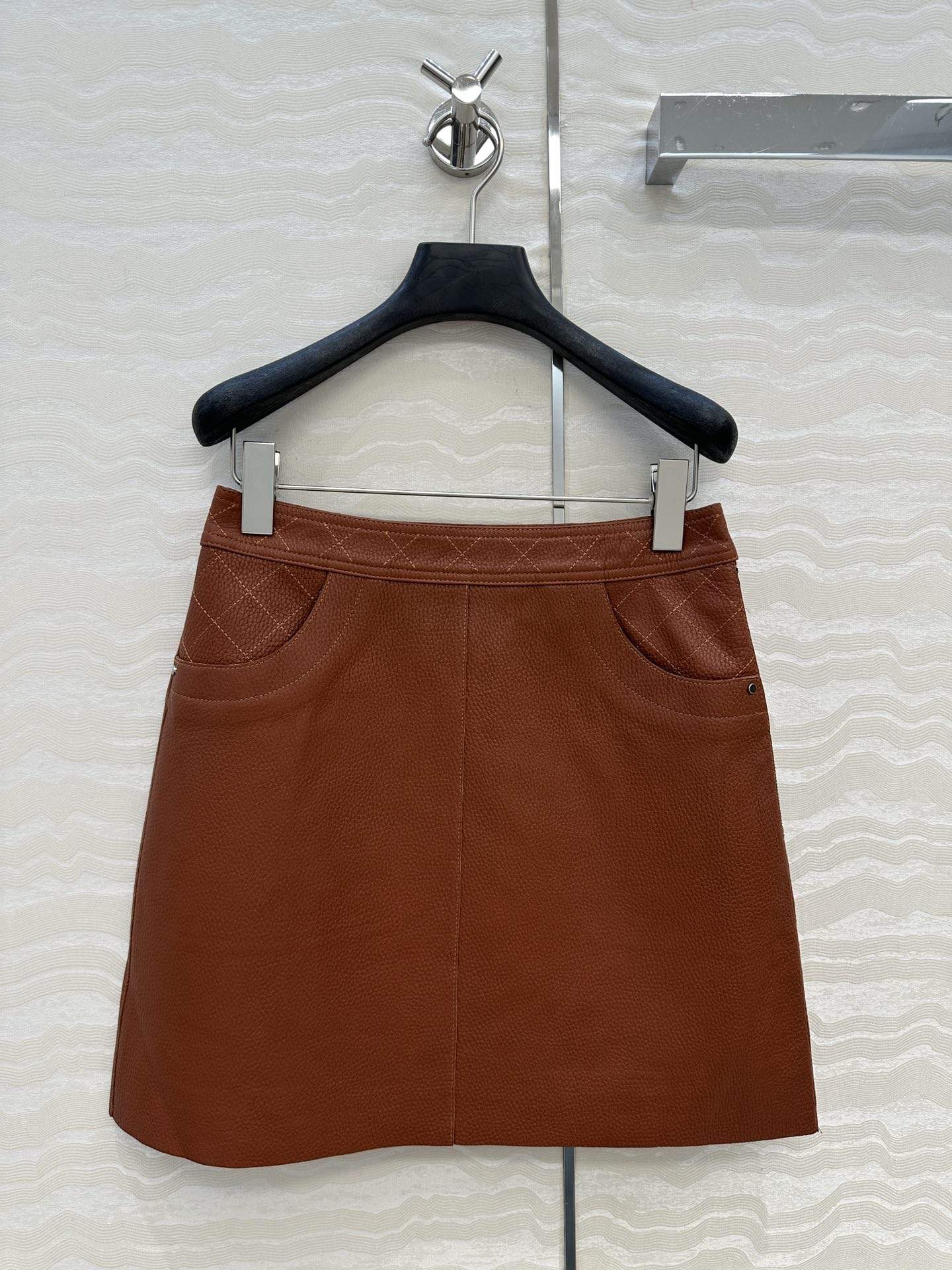 Superior Hermes Replica Miniskirt With Quilted Detail