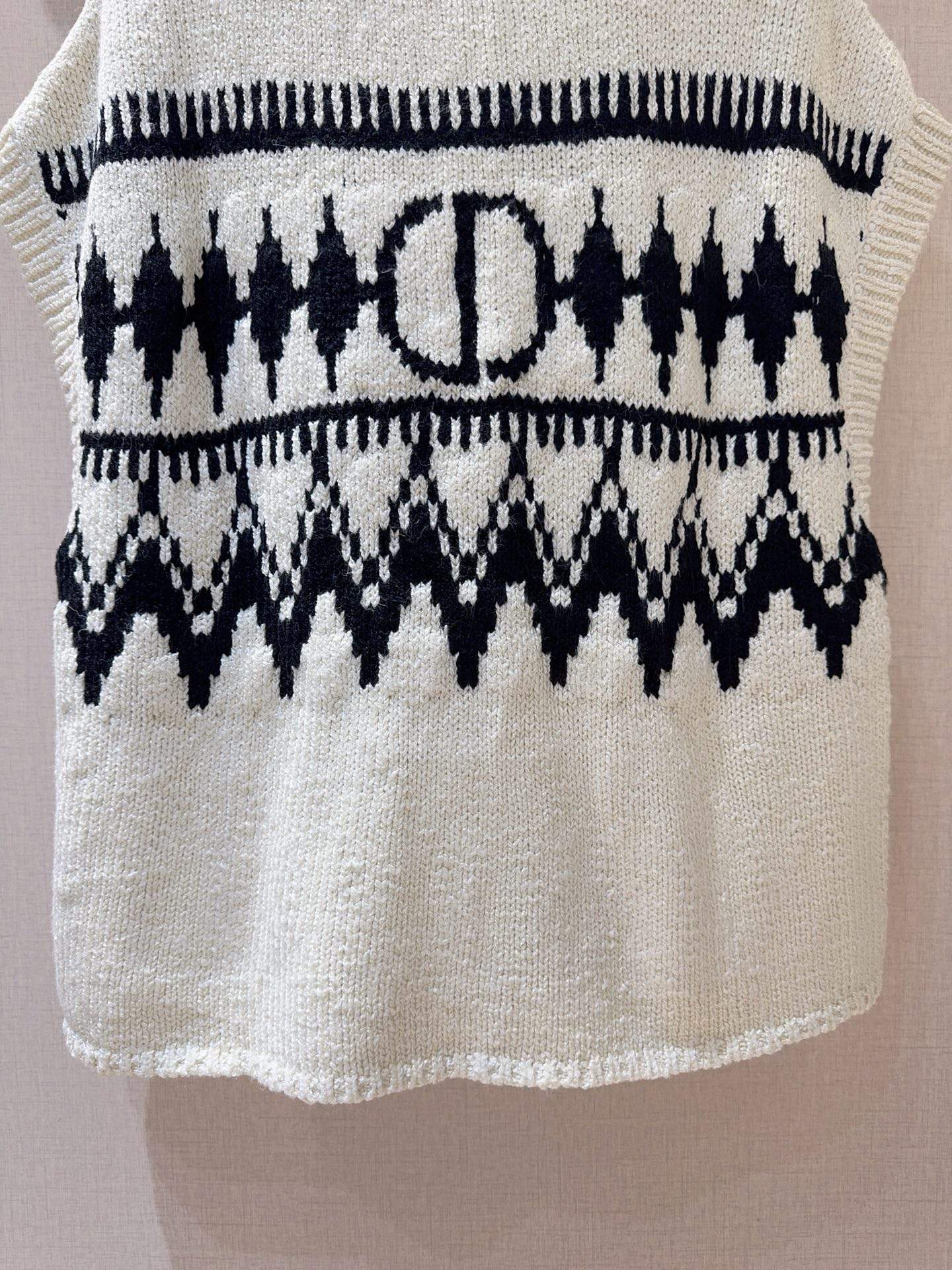 Elite Christian Dior DiorAlps Replica Sweater Vest - Image 7