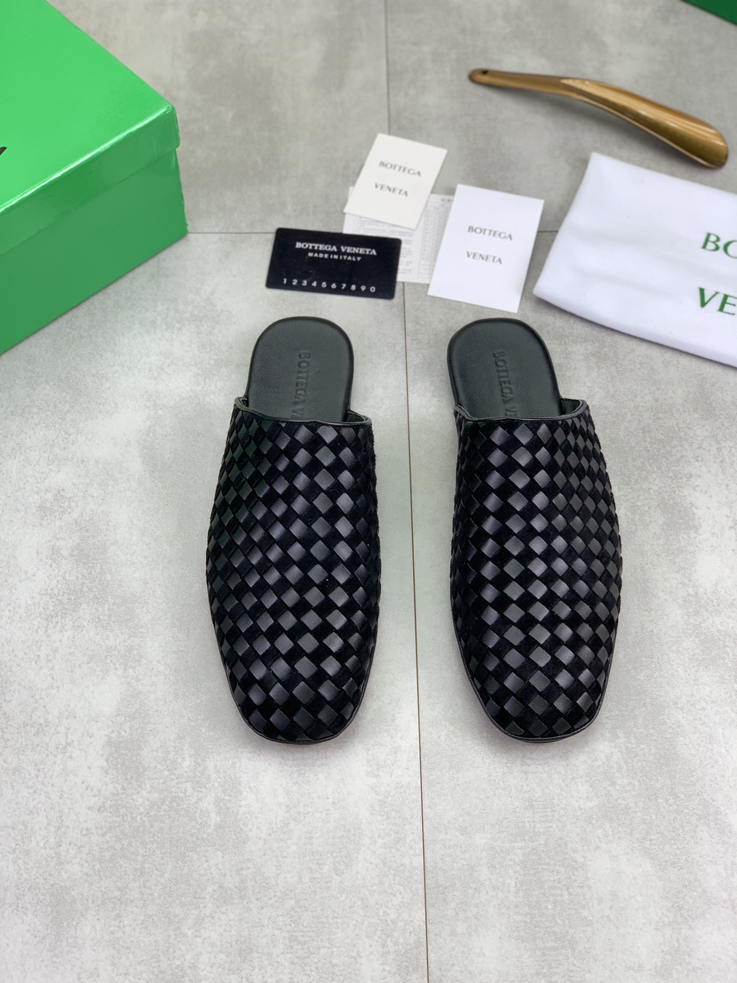 Deluxe Bottega Veneta Sunday Replica Slipper - Image 2