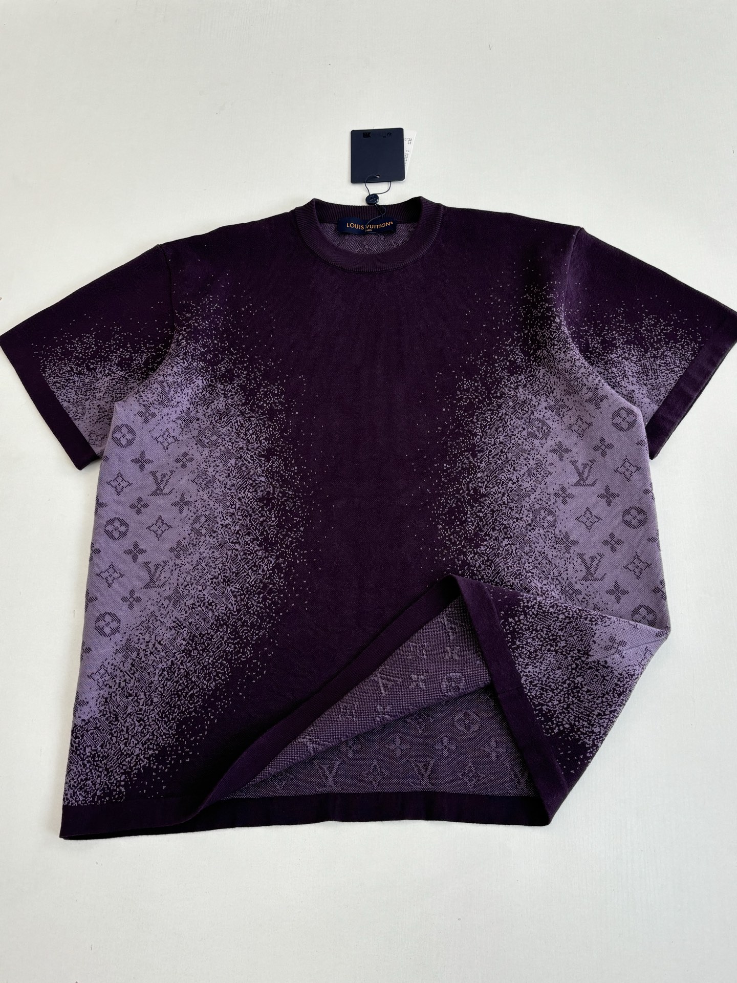 Premium Louis Vuitton Monogram Jacquard Short-Sleeved Crewneck - Image 3