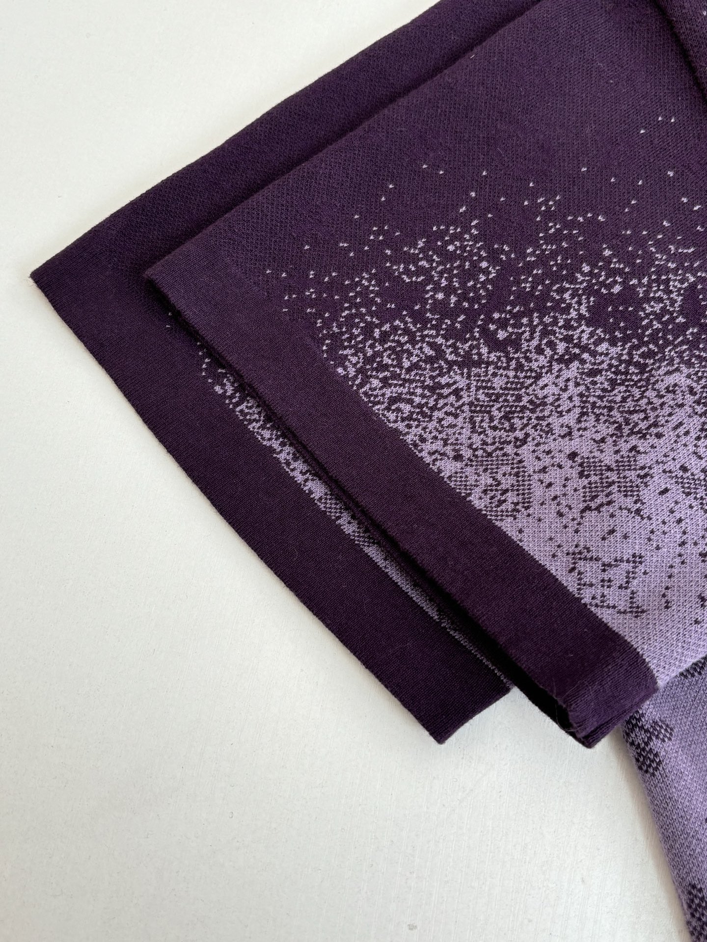 Premium Louis Vuitton Monogram Jacquard Short-Sleeved Crewneck - Image 7