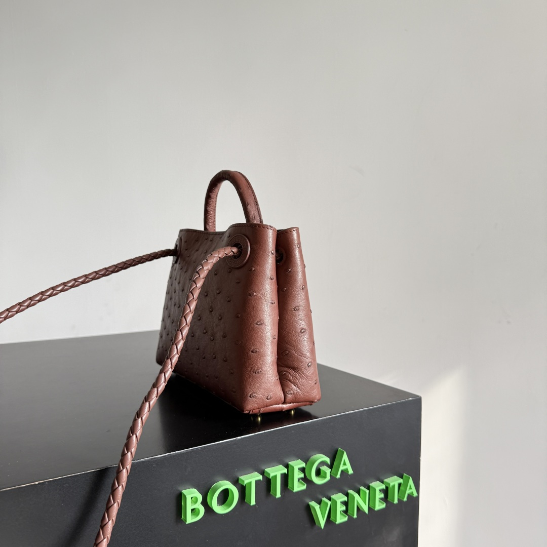 Luxury Replica Bottega Veneta Mini Andiamo - Image 3