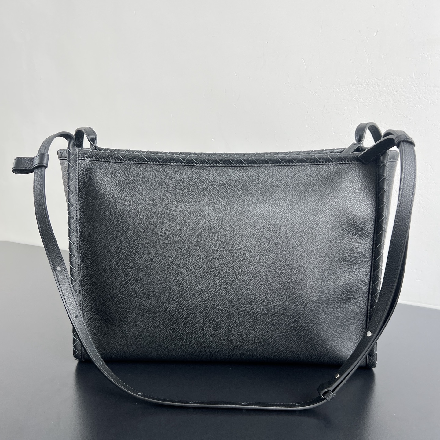 Finest Bottega Veneta Corriere Replica Messenger - Image 2
