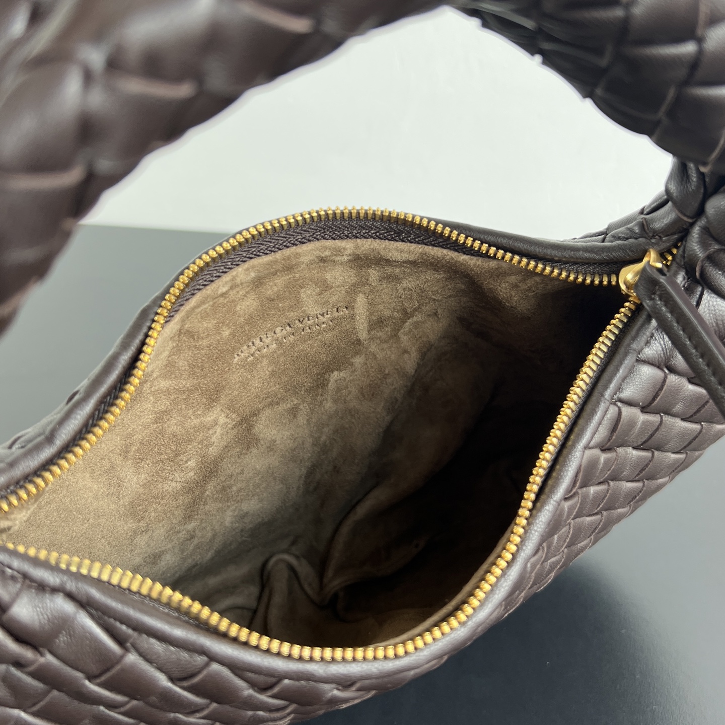 Exact Copy Bottega Veneta Small Veneta Replica Bag - Image 6
