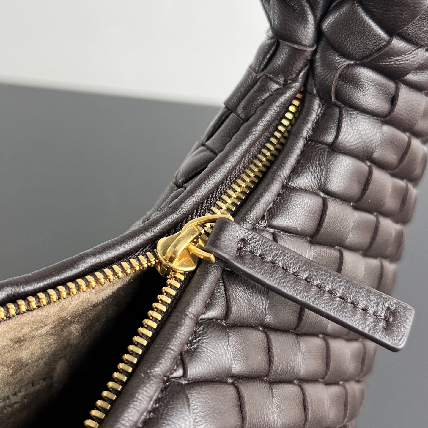 Exact Copy Bottega Veneta Small Veneta Replica Bag - Image 7