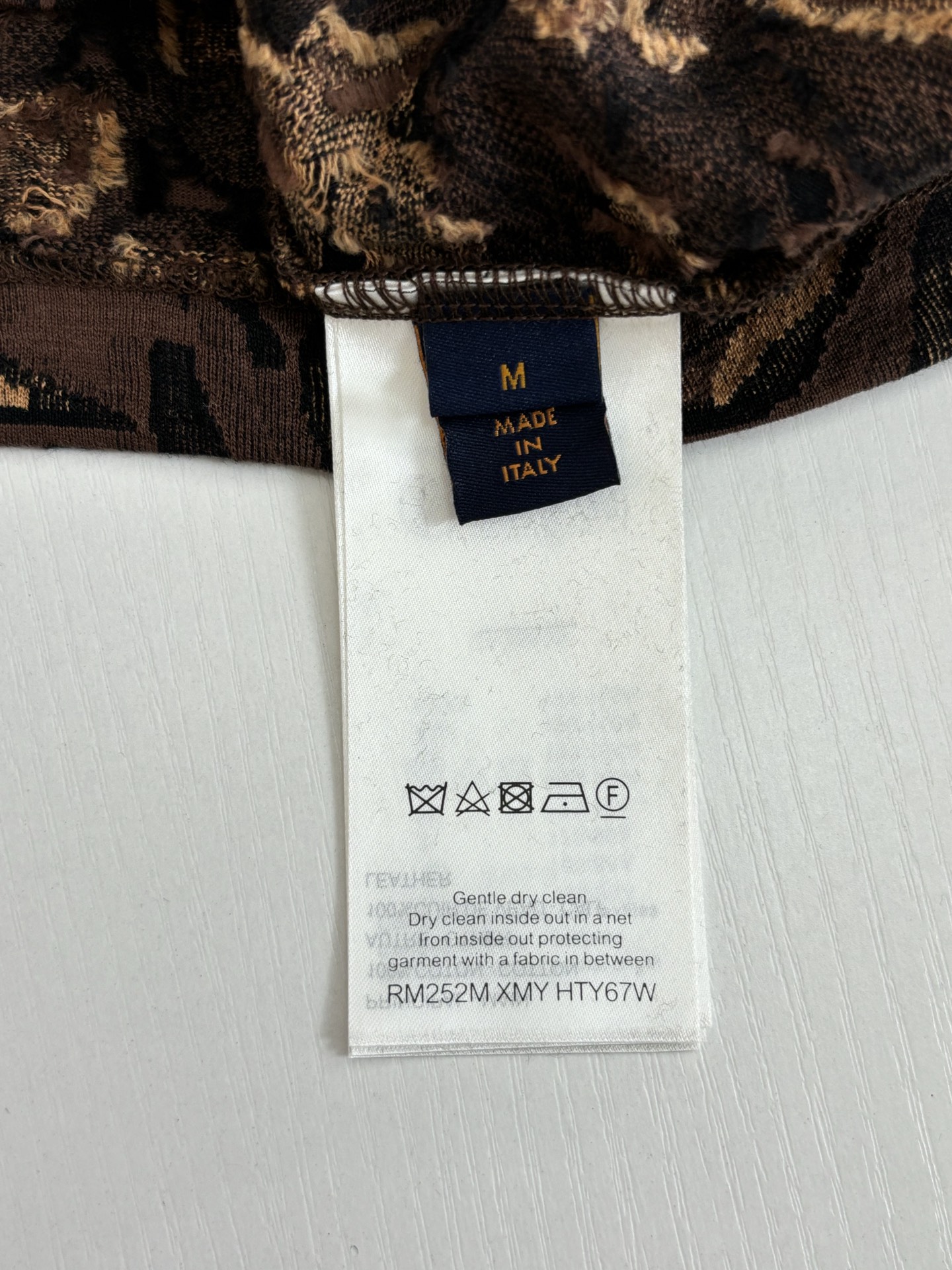 Exclusive Louis Vuitton Jacquard Replica T-Shirt - Image 9