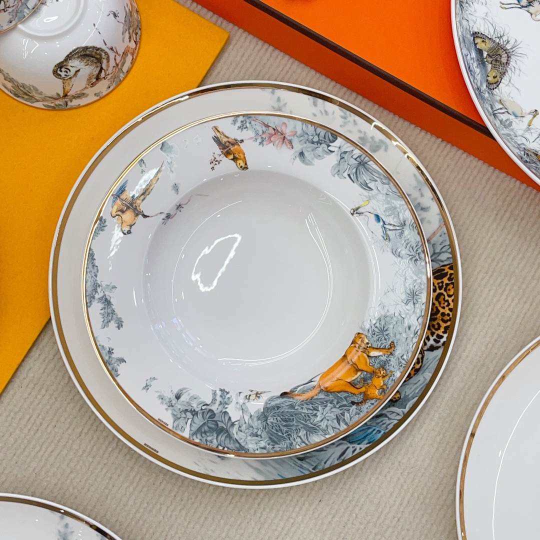 Supreme Hermes Carnets d'Equateur Replica Dinnerware Set - Image 6
