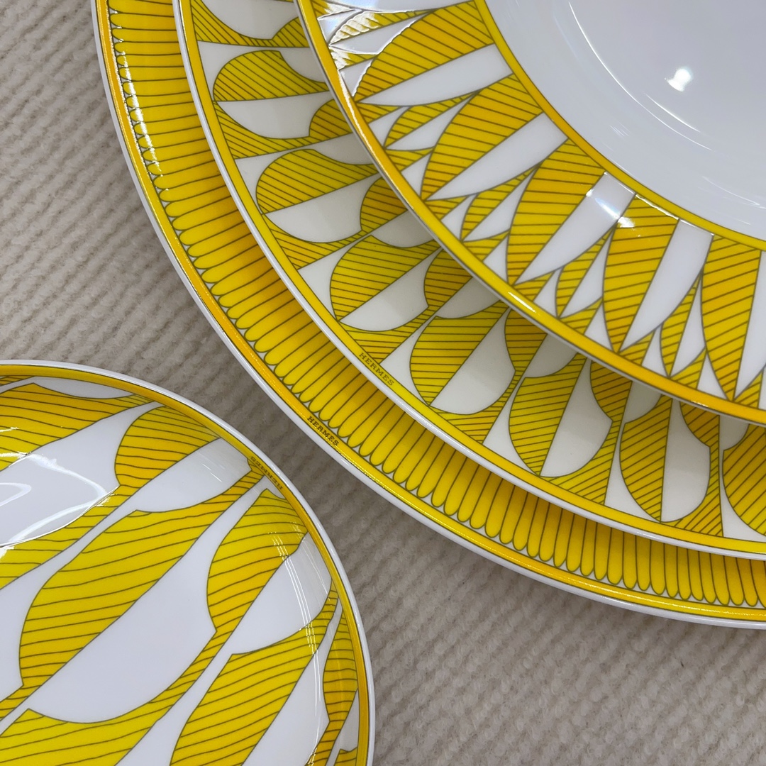 Elite Hermes Soleil d'Hermès Porcelain Replica Dinnerware Set - Image 7