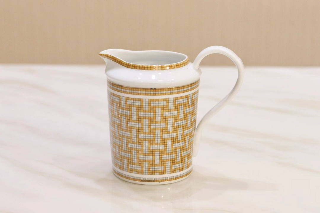 Finest Hermes Mosaique au 24 Porcelain Replica Tea Set - Image 3