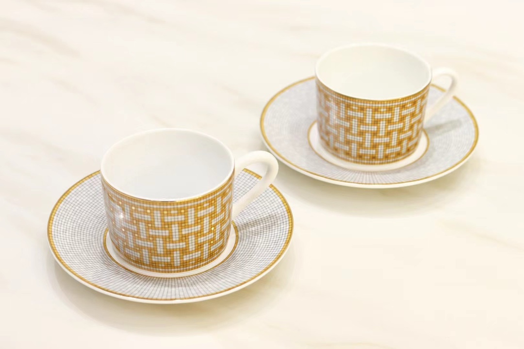 Finest Hermes Mosaique au 24 Porcelain Replica Tea Set - Image 6