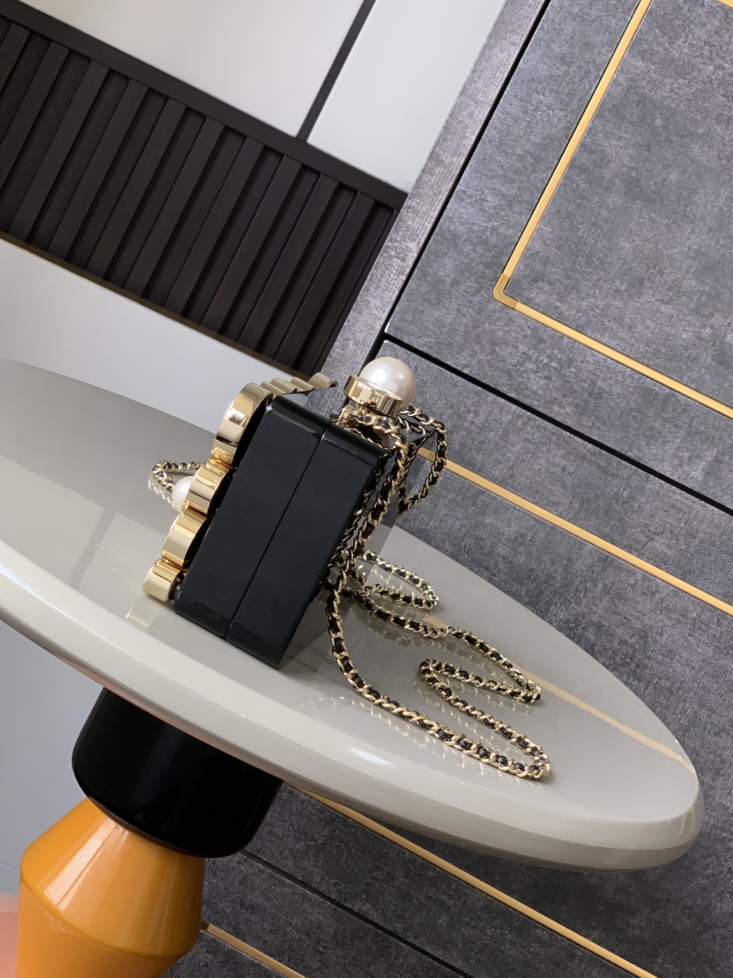 Superior Plexi Strass Replica Evening Bag - Image 3