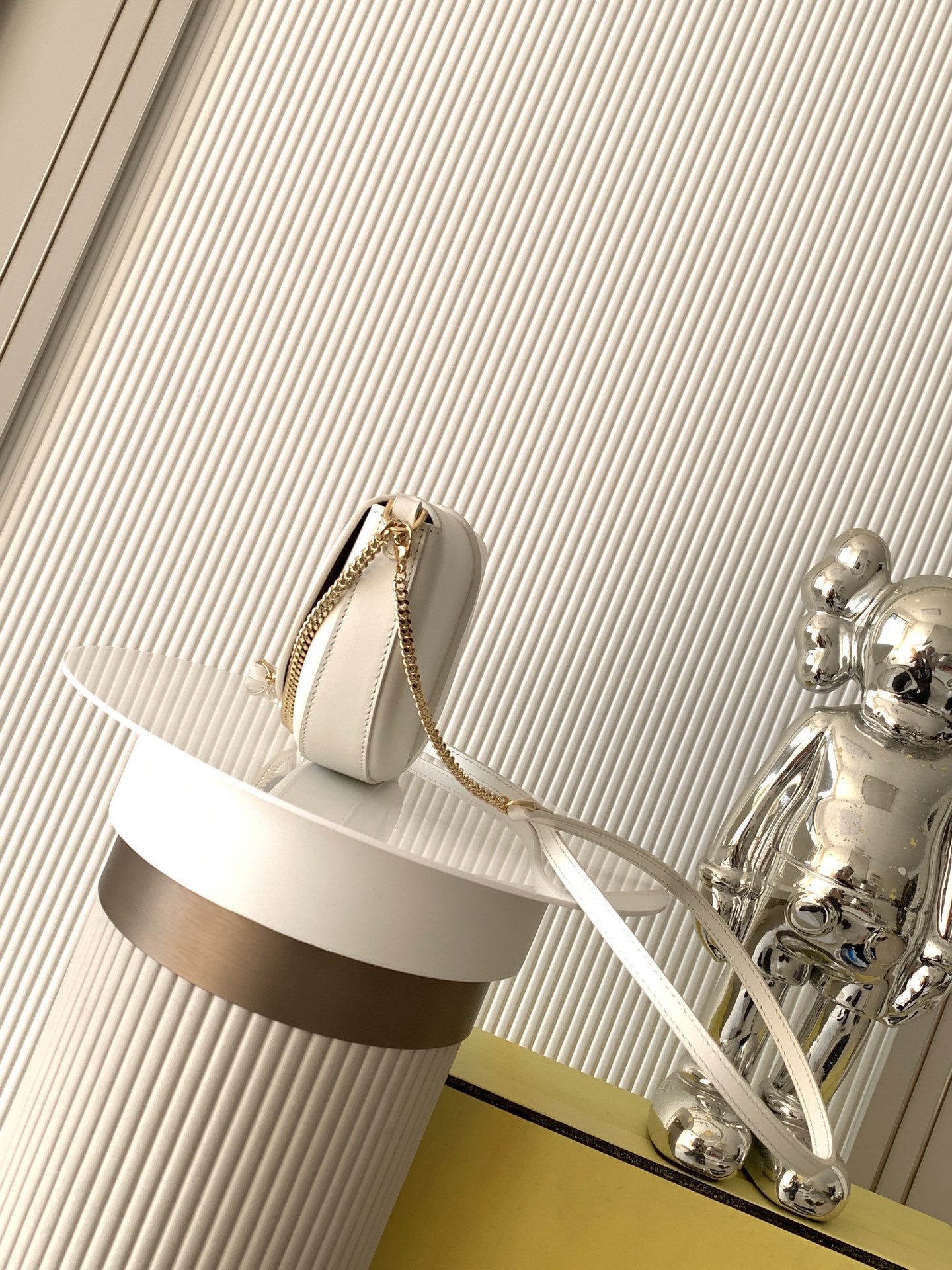 Copy Fendi Fendigraphy Replica Wallet on Chain - Image 3