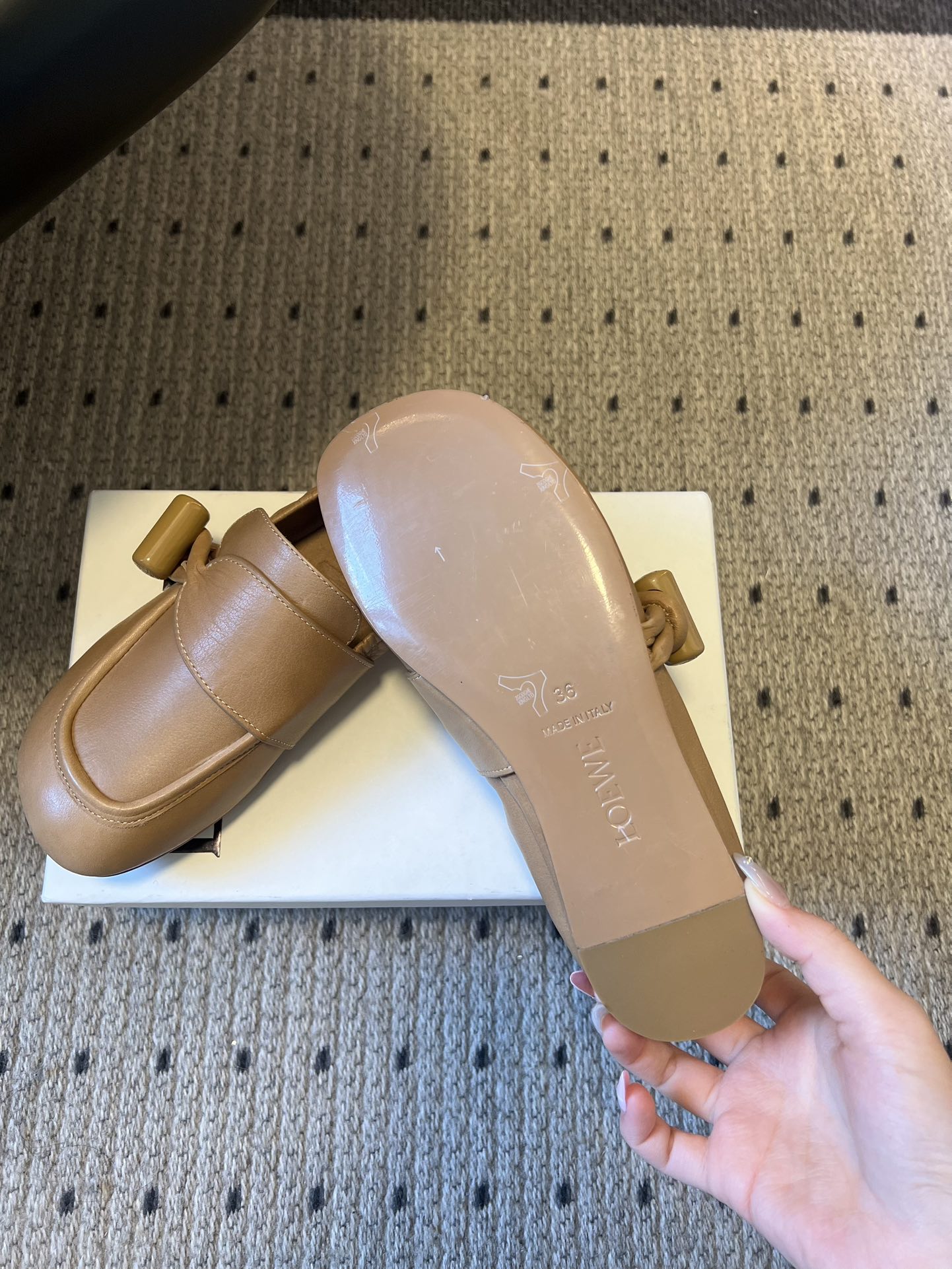 Elite Loewe Toggle Replica Loafer In Shiny Smooth Calfskin - Image 9