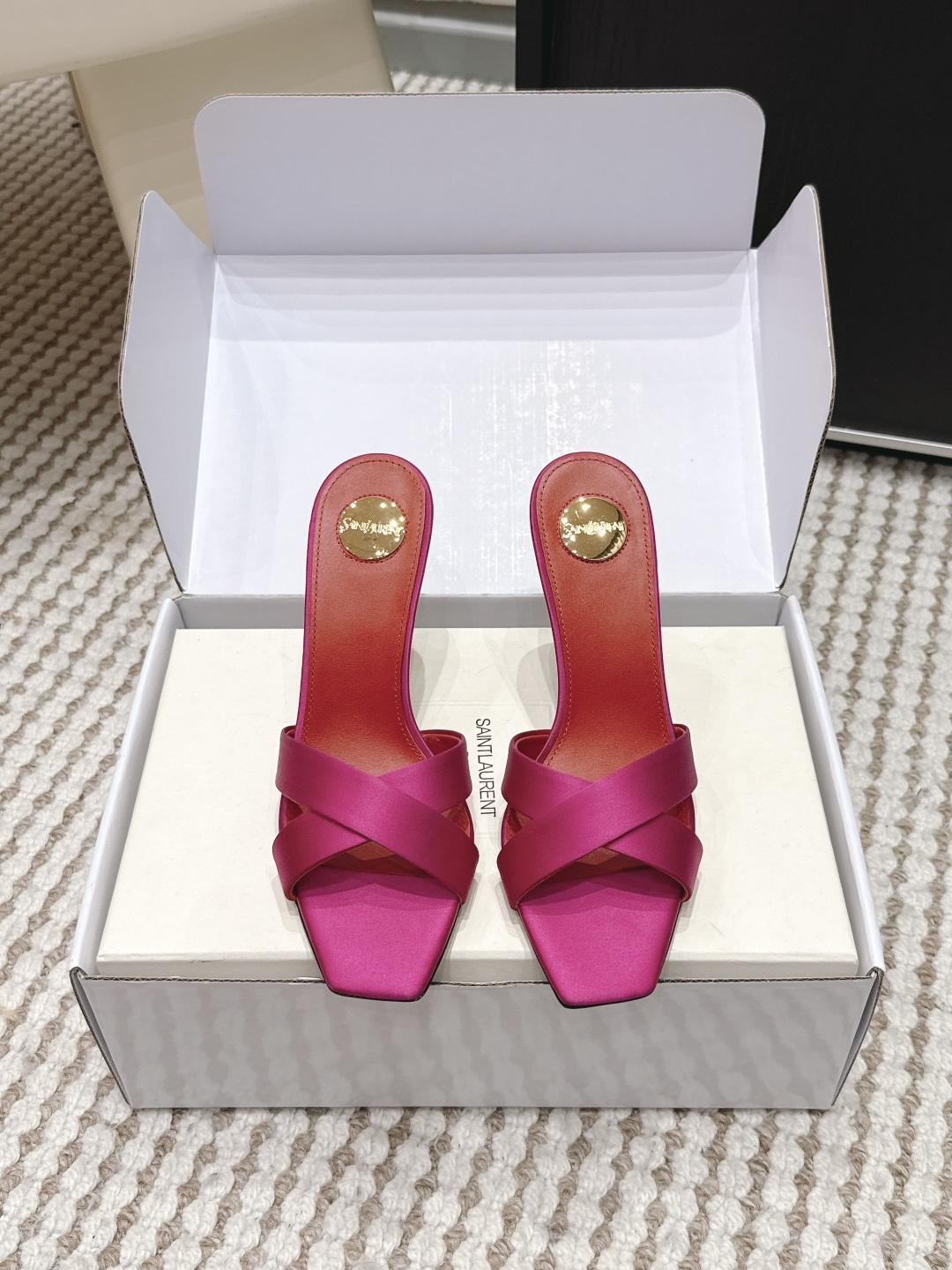 Luxury Replica YSL Opyum Mules In Satin Crepe - Image 2