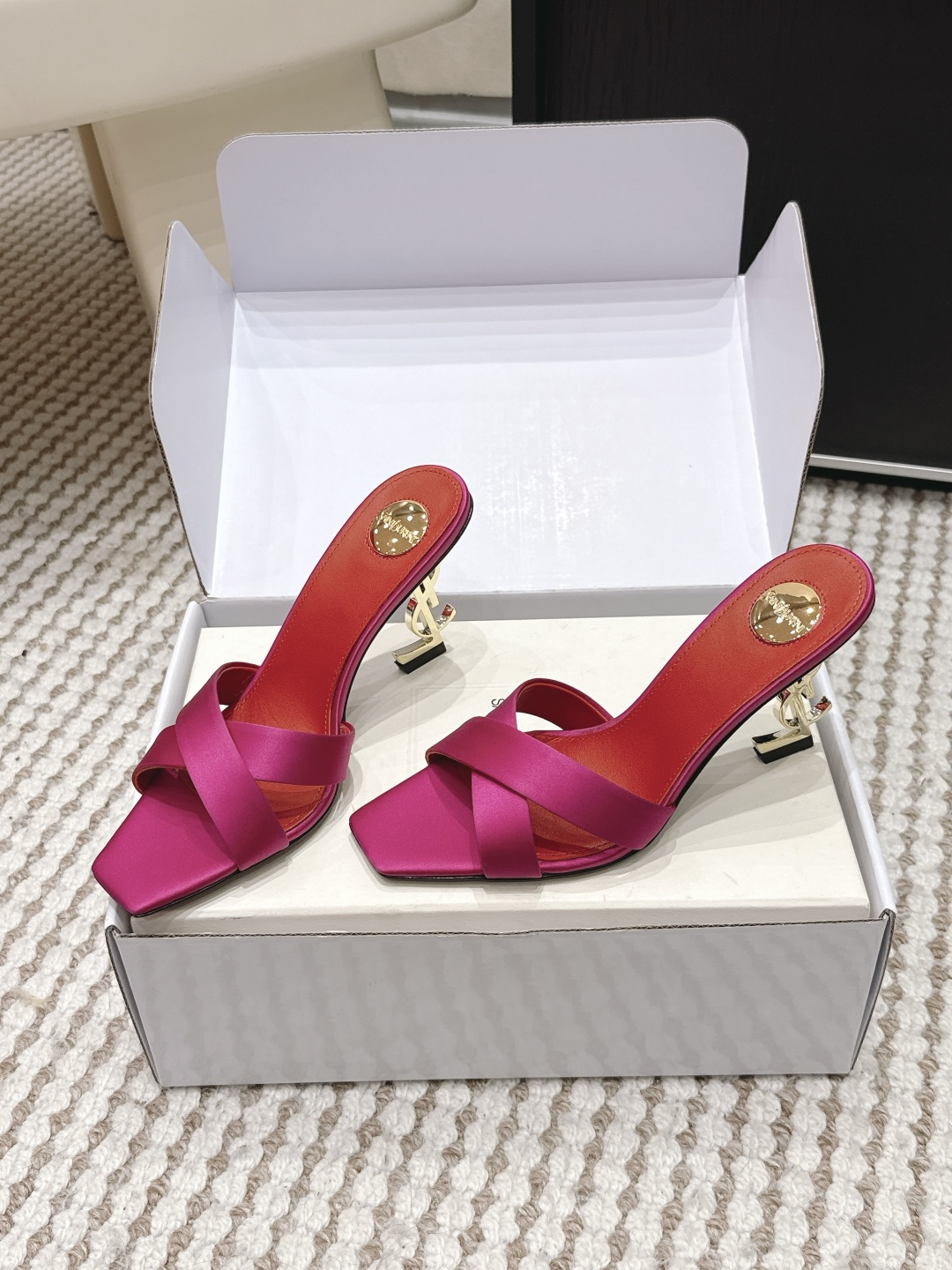 Luxury Replica YSL Opyum Mules In Satin Crepe - Image 3