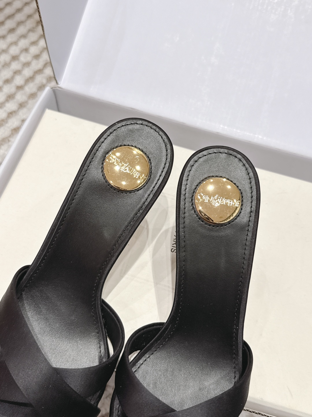 Lux YSL Jill Replica Mules In Smooth Leather - Image 8