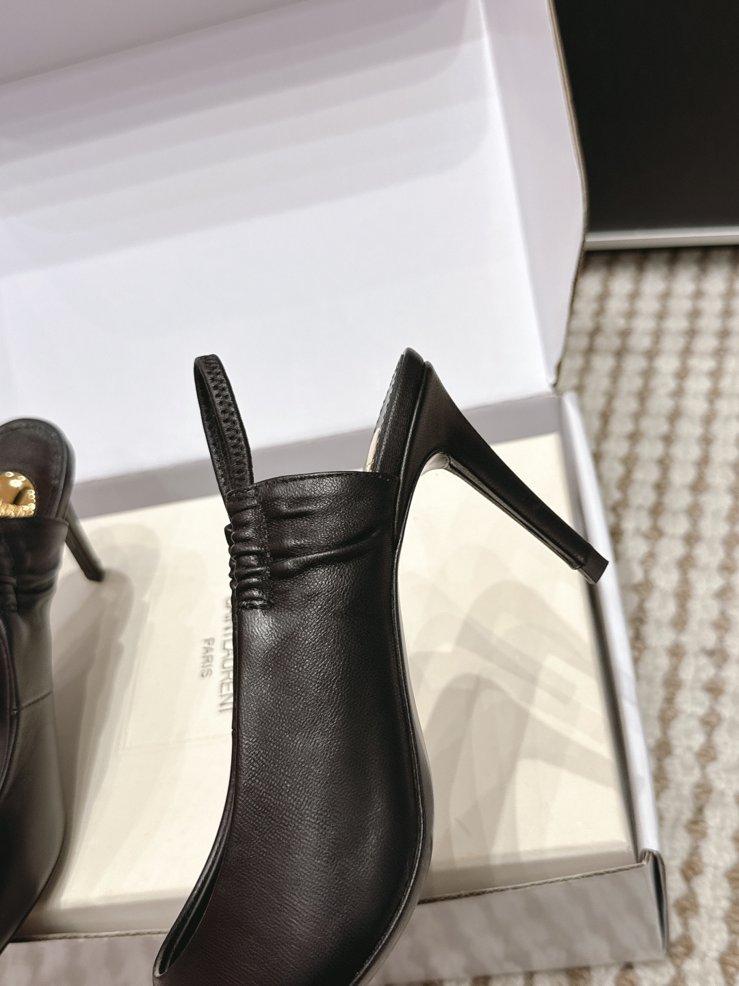 Deluxe YSL Anne-Marie 75 Leather Replica Slingback Pumps - Image 7