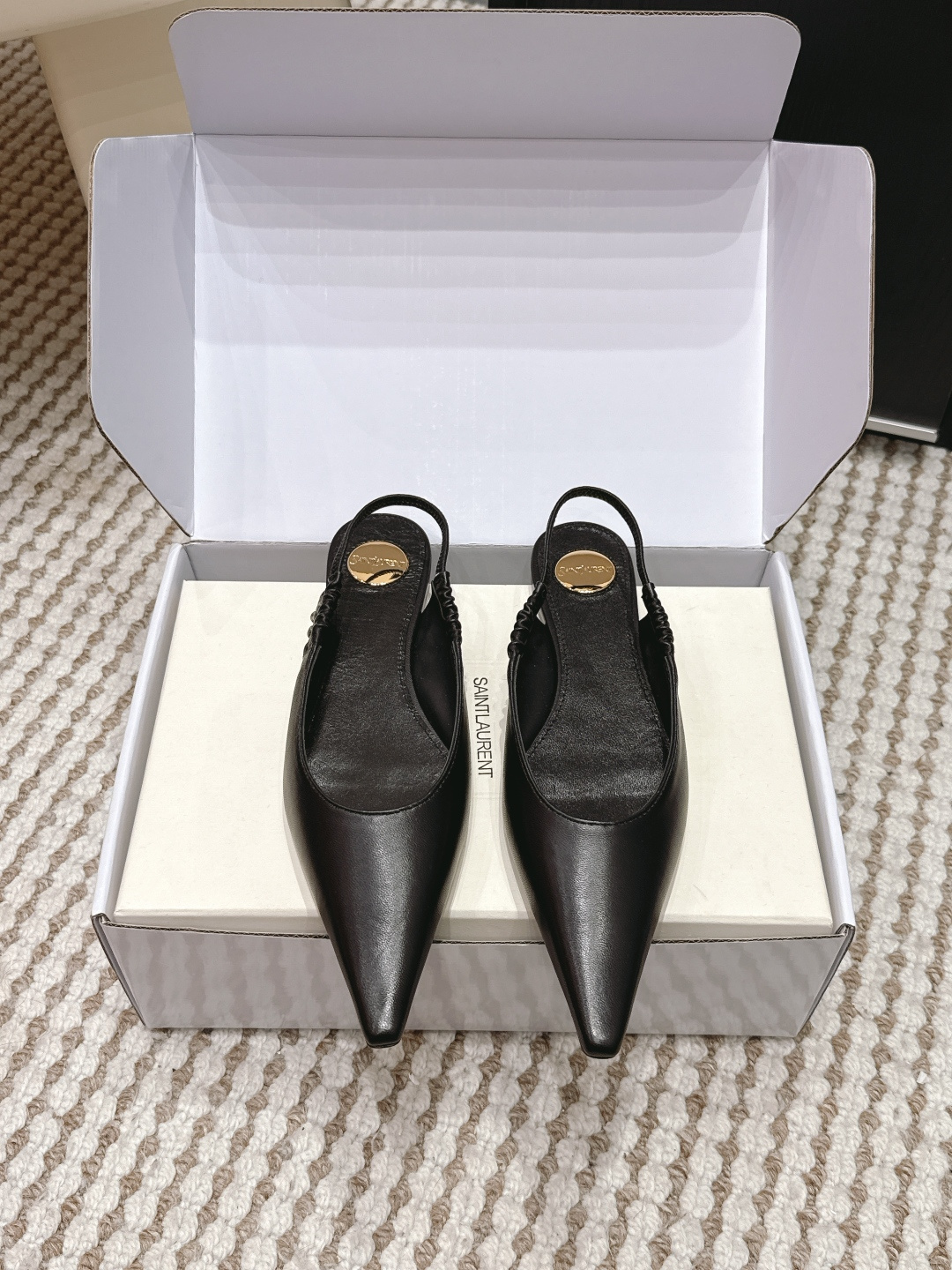 Deluxe YSL Anne-Marie Replica Leather Slingback Flats - Image 2
