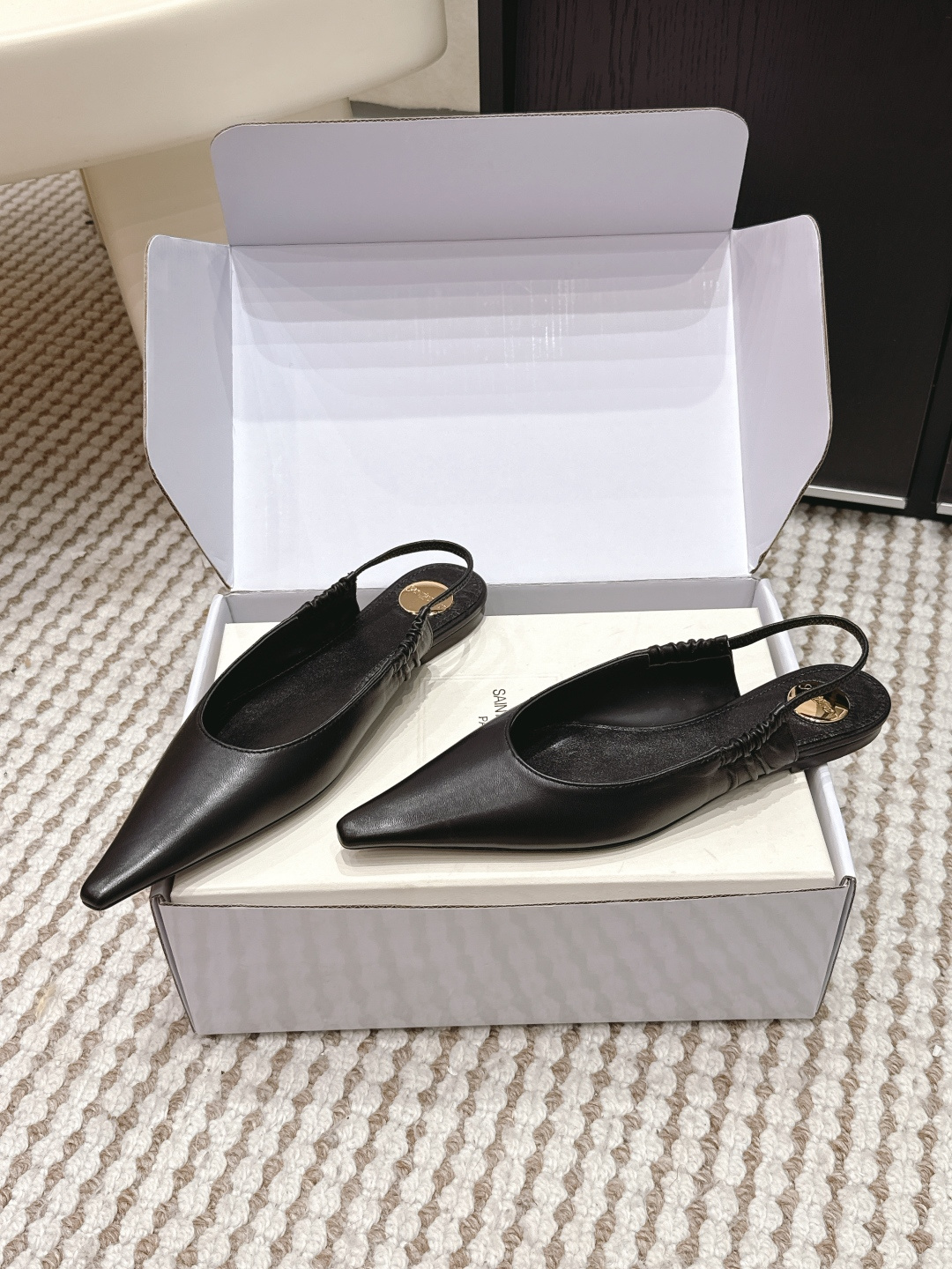 Deluxe YSL Anne-Marie Replica Leather Slingback Flats - Image 3