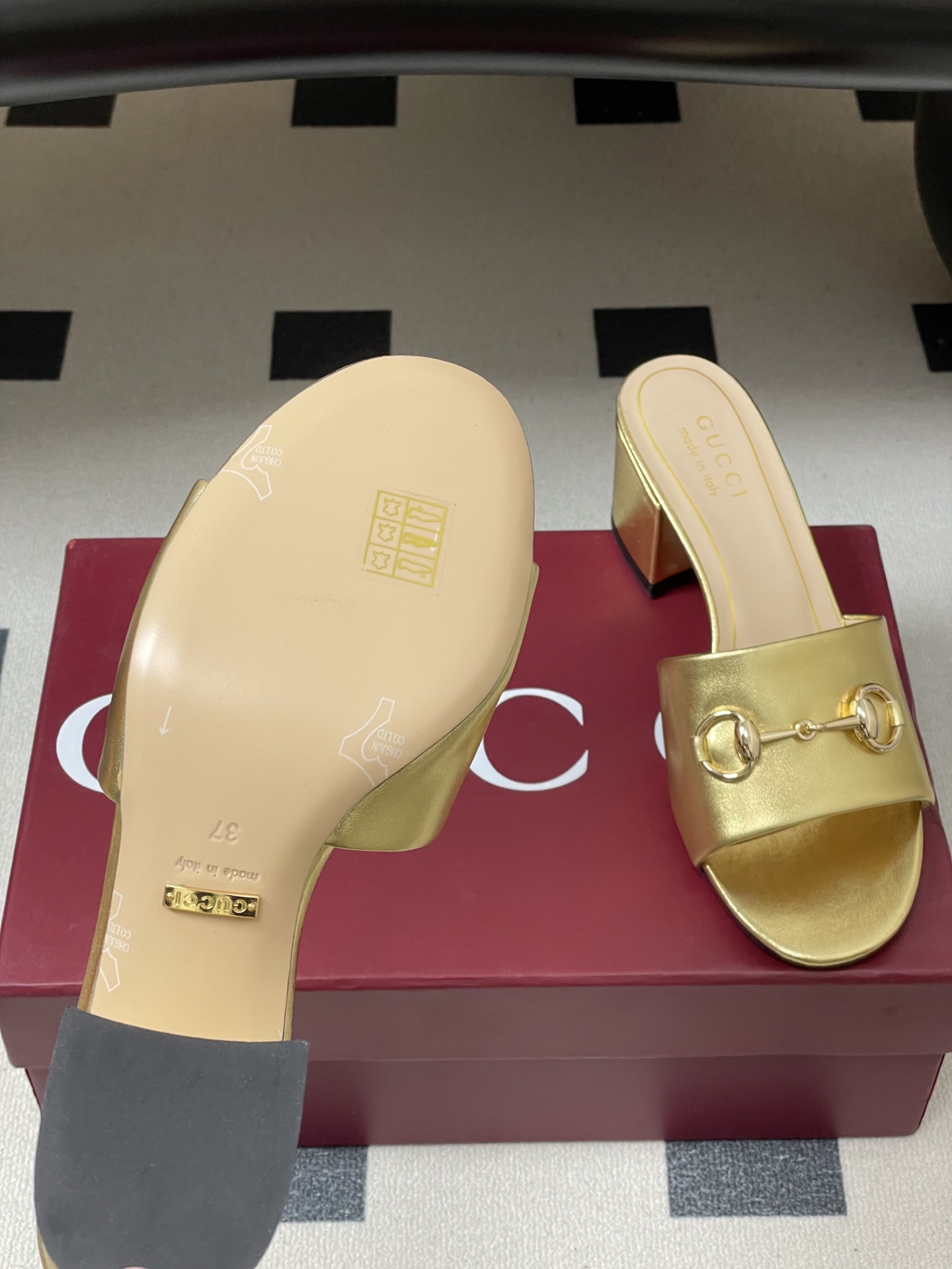 Luxury Replica Gucci Slide Sandal With Horsebit - Image 9