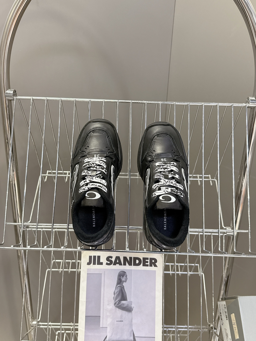 Exclusive Balenciaga Hamptons Platform Replica Sneaker - Image 4