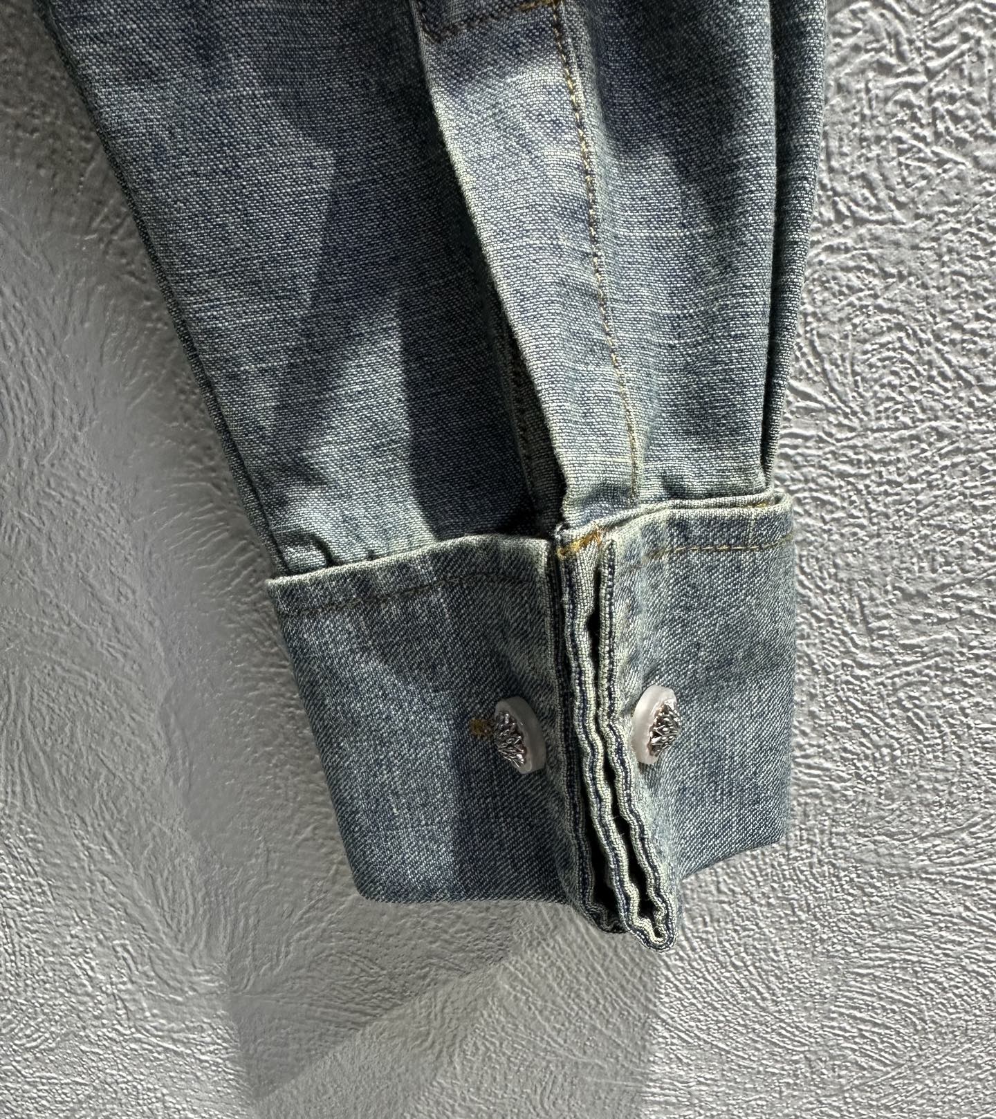 Luxury Replica Christian Dior Blouse with Removable Ruched Collar - Image 7