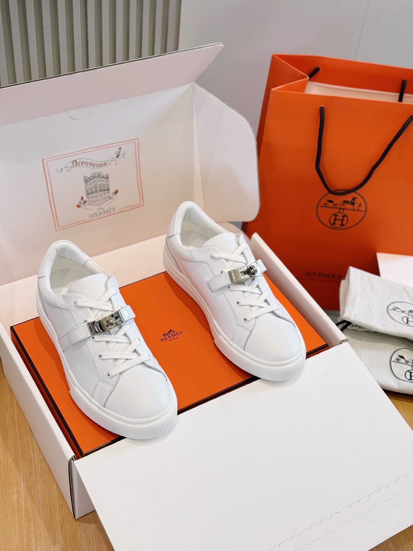 Authentic Design Hermes Day Replica Sneaker - Image 2