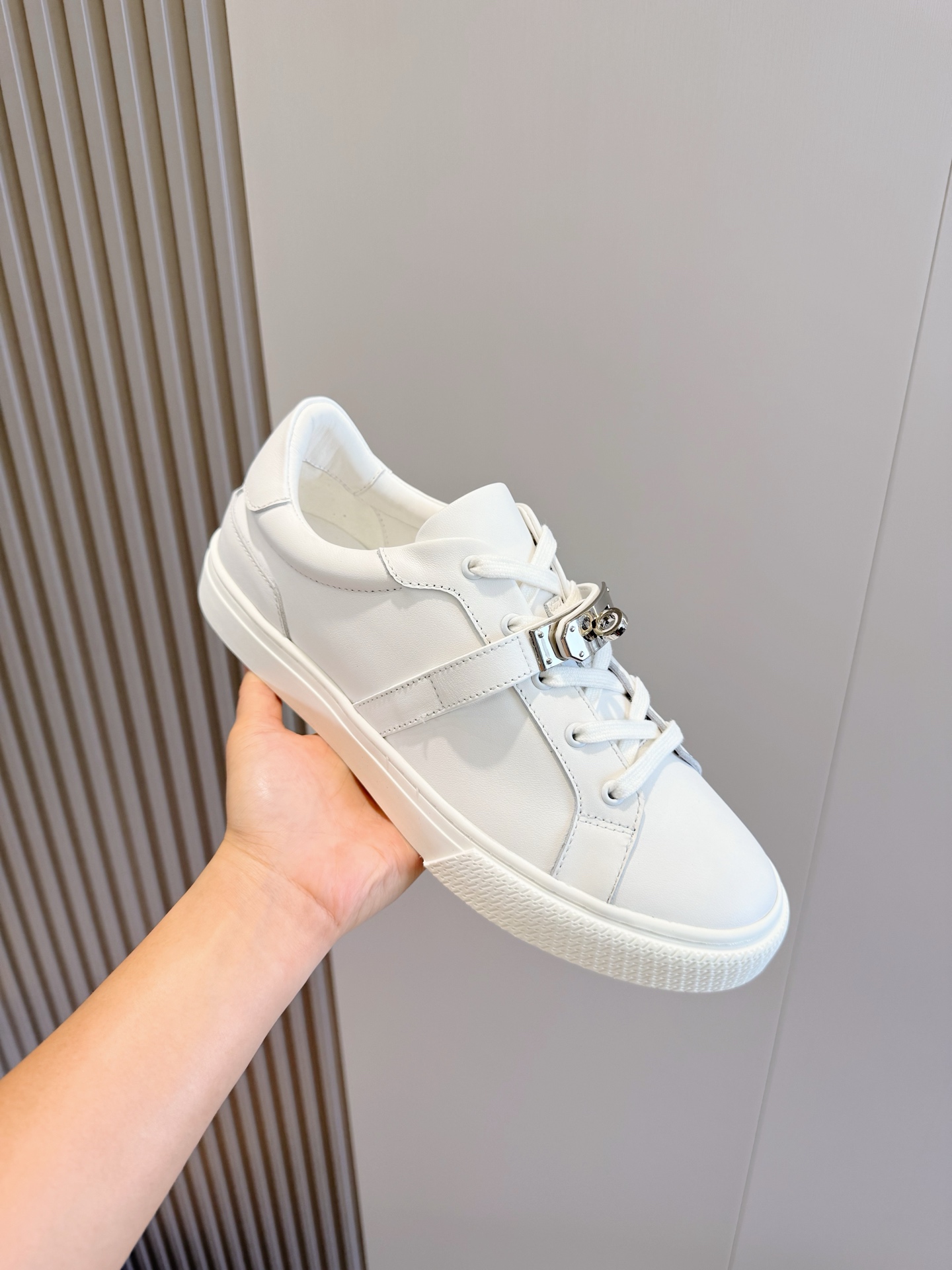 Authentic Design Hermes Day Replica Sneaker - Image 6