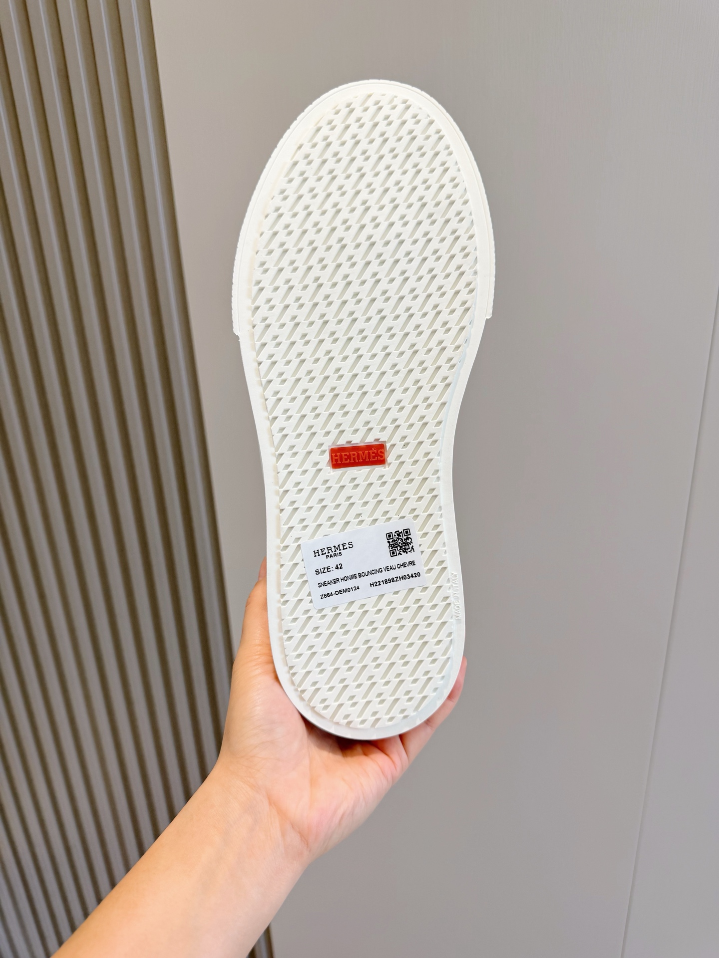 Authentic Design Hermes Day Replica Sneaker - Image 9