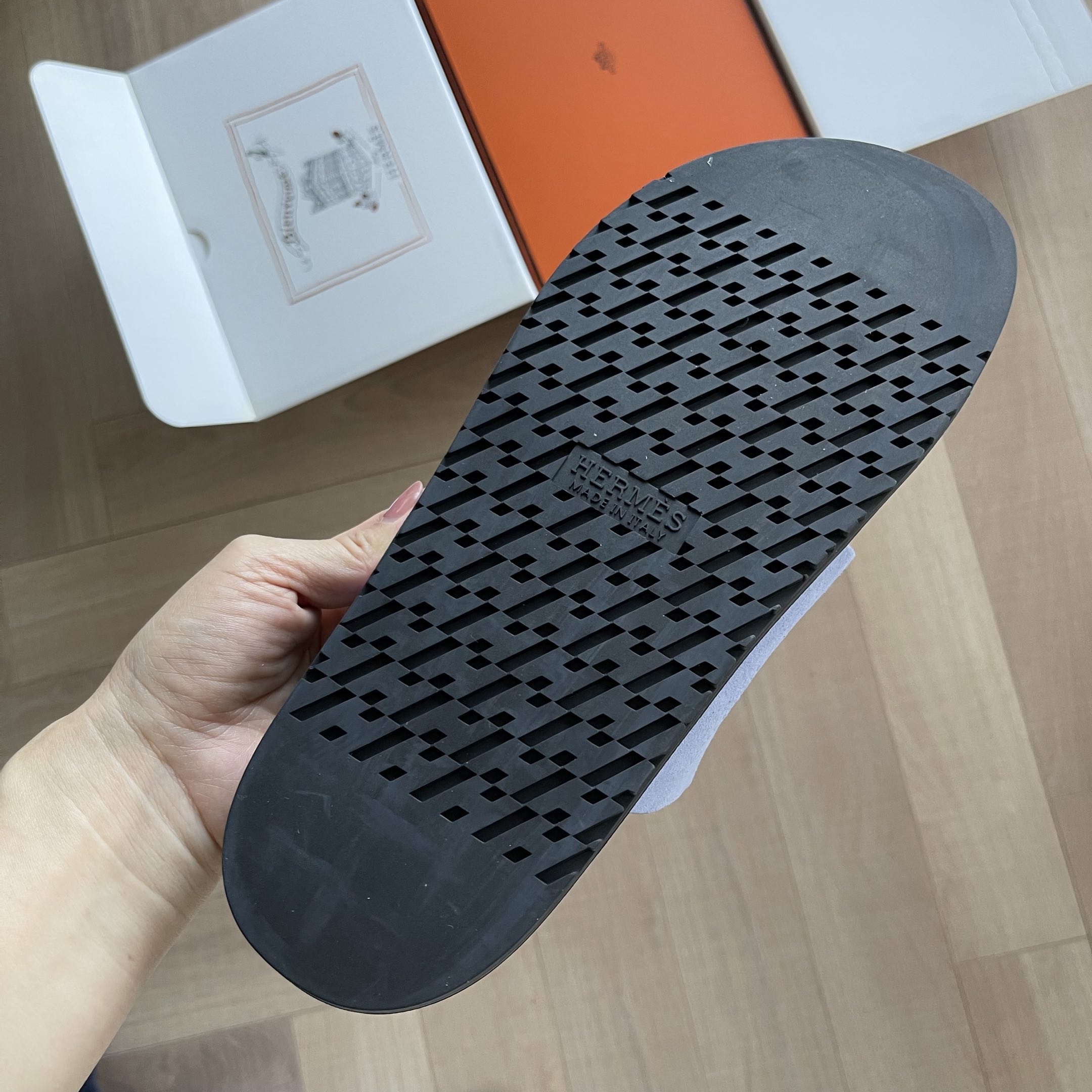 Elite Hermes Chypre Replica Sandal - Image 9