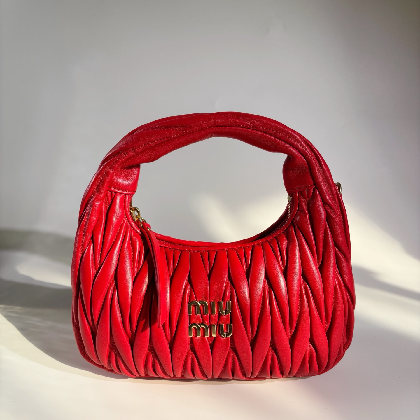 Elite Miu Miu Wander Matelasse Nappa Leather Replica Hobo Bag