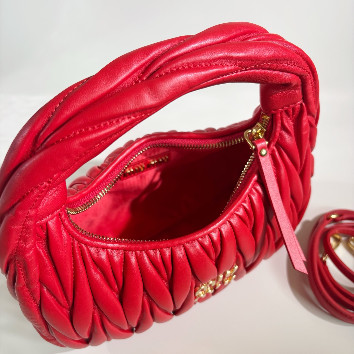 Elite Miu Miu Wander Matelasse Nappa Leather Replica Hobo Bag - Image 6