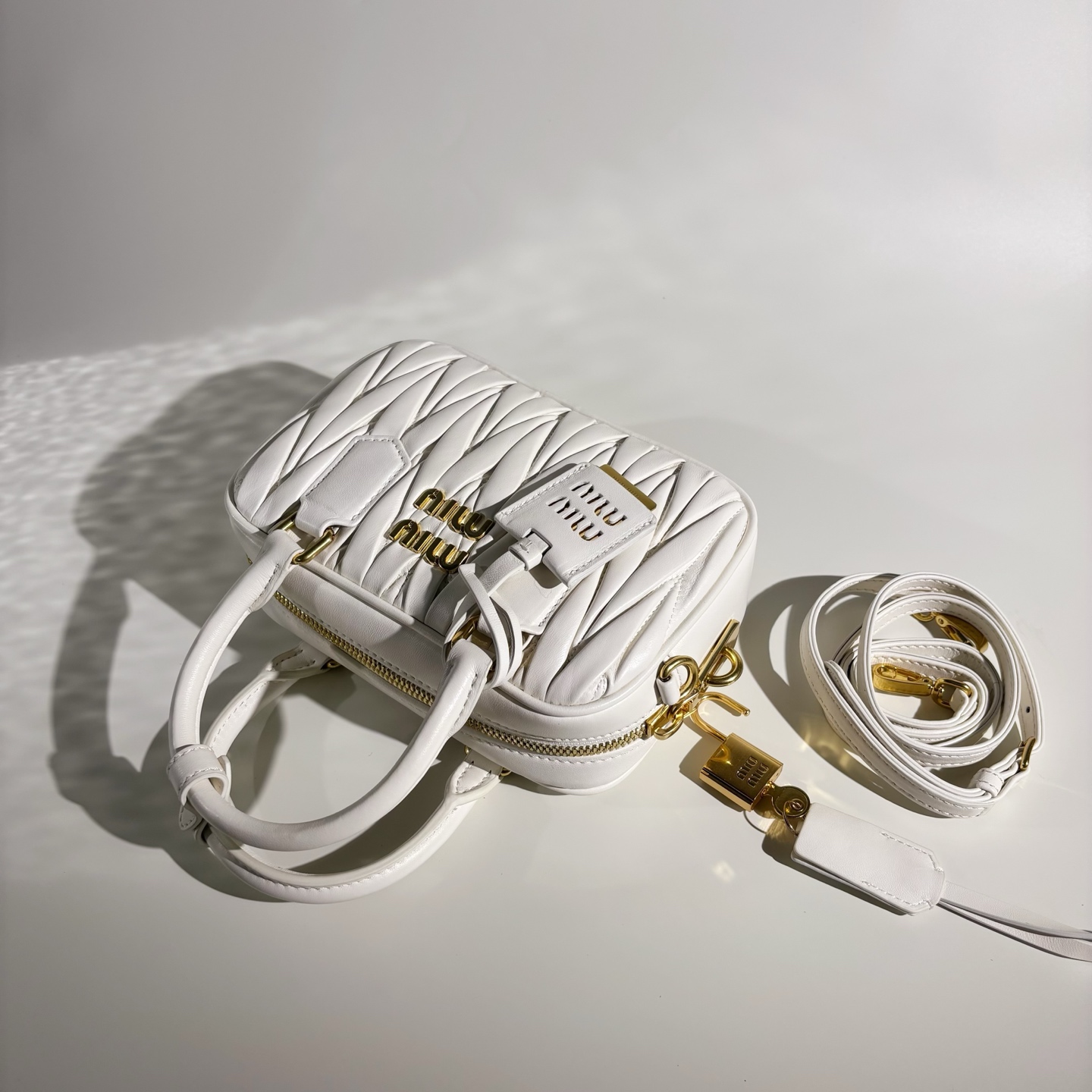 Finest Miu Miu Arcadie Matelasse Nappa Leather Replica Bag - Image 6