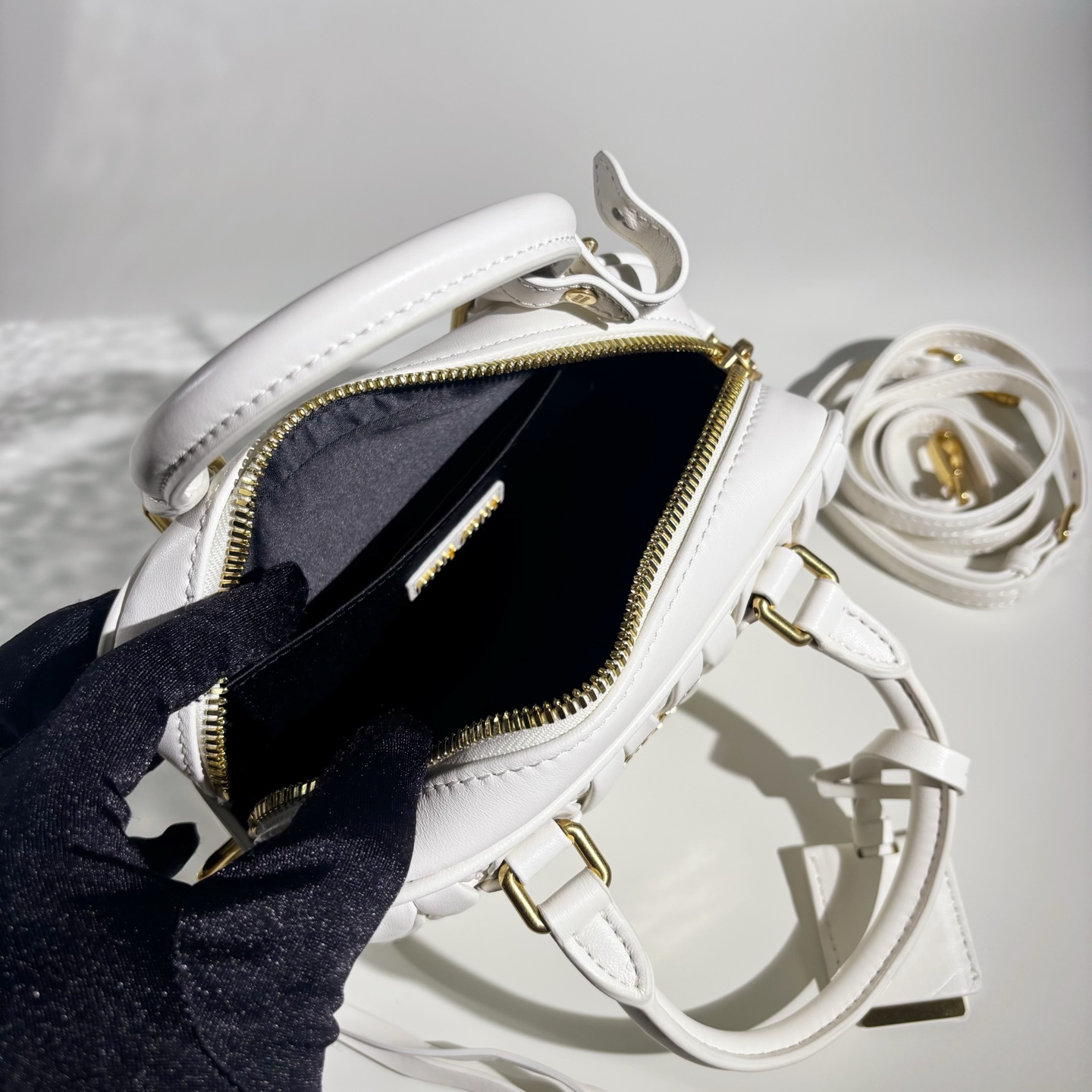 Finest Miu Miu Arcadie Matelasse Nappa Leather Replica Bag - Image 8