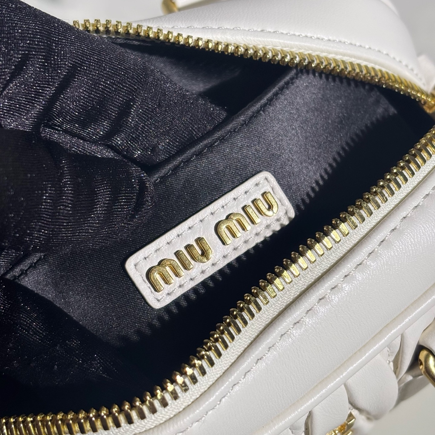 Finest Miu Miu Arcadie Matelasse Nappa Leather Replica Bag - Image 9