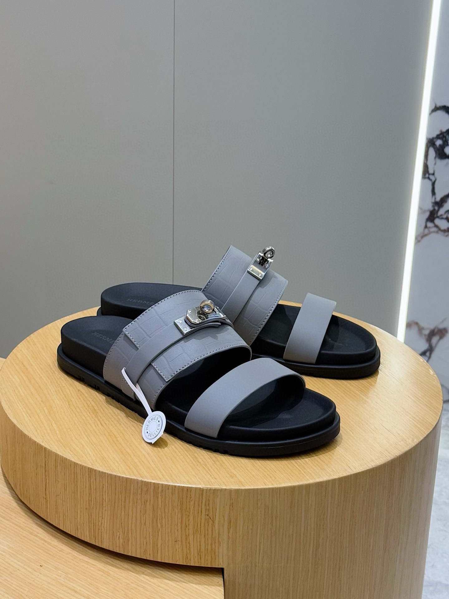 Supreme Hermes Jackson Replica Sandal - Image 3