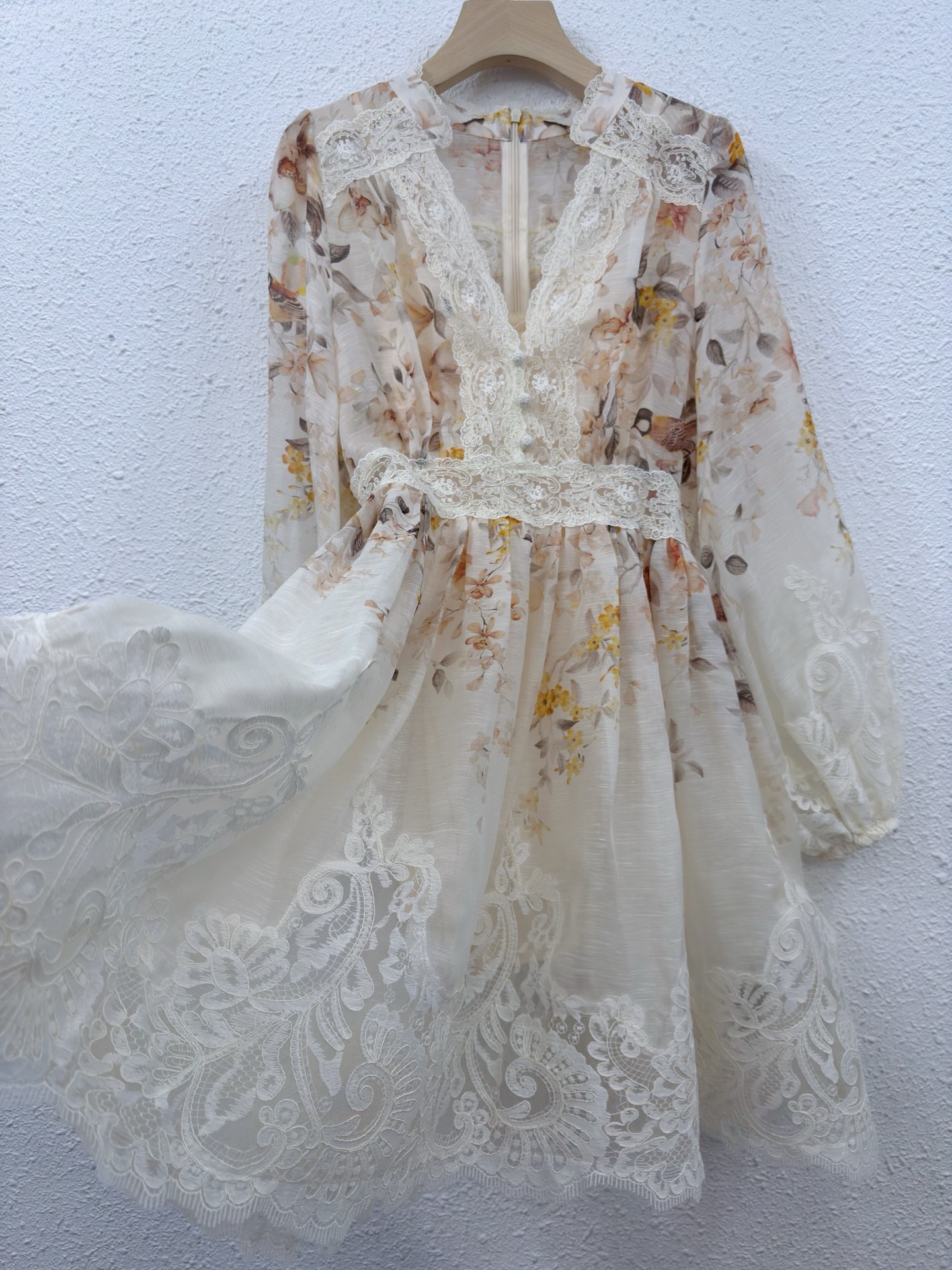 Superior Zimmermann Luna Lace Lantern Replica Dress - Image 4