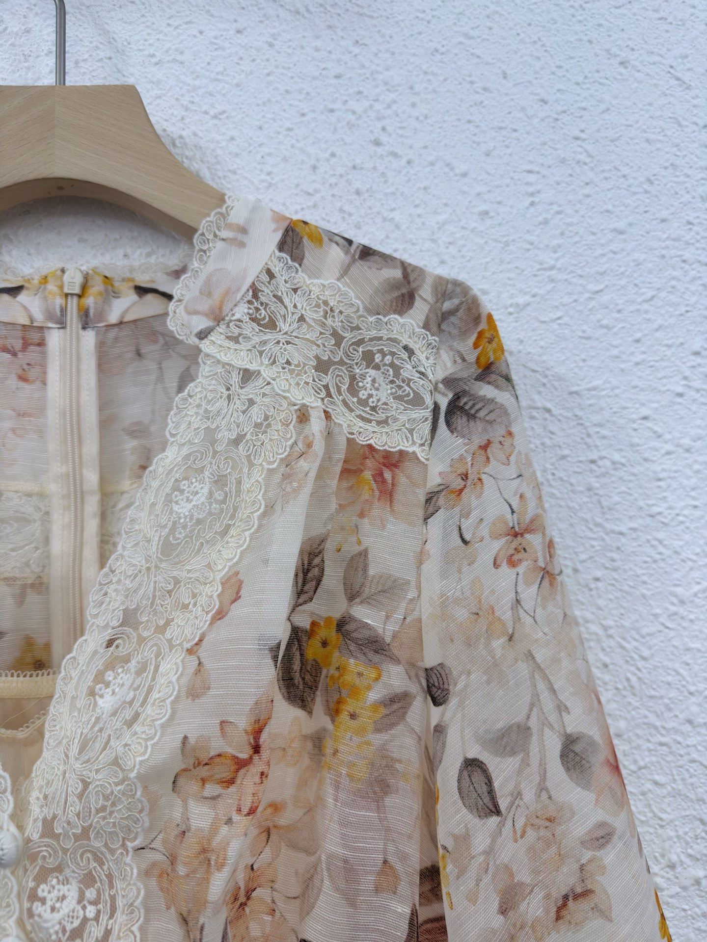 Superior Zimmermann Luna Lace Lantern Replica Dress - Image 7