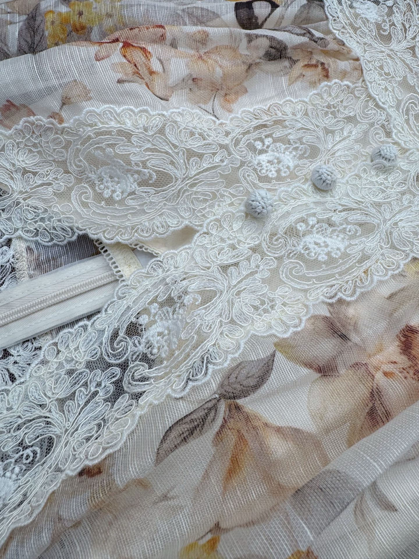 Superior Zimmermann Luna Lace Lantern Replica Dress - Image 8