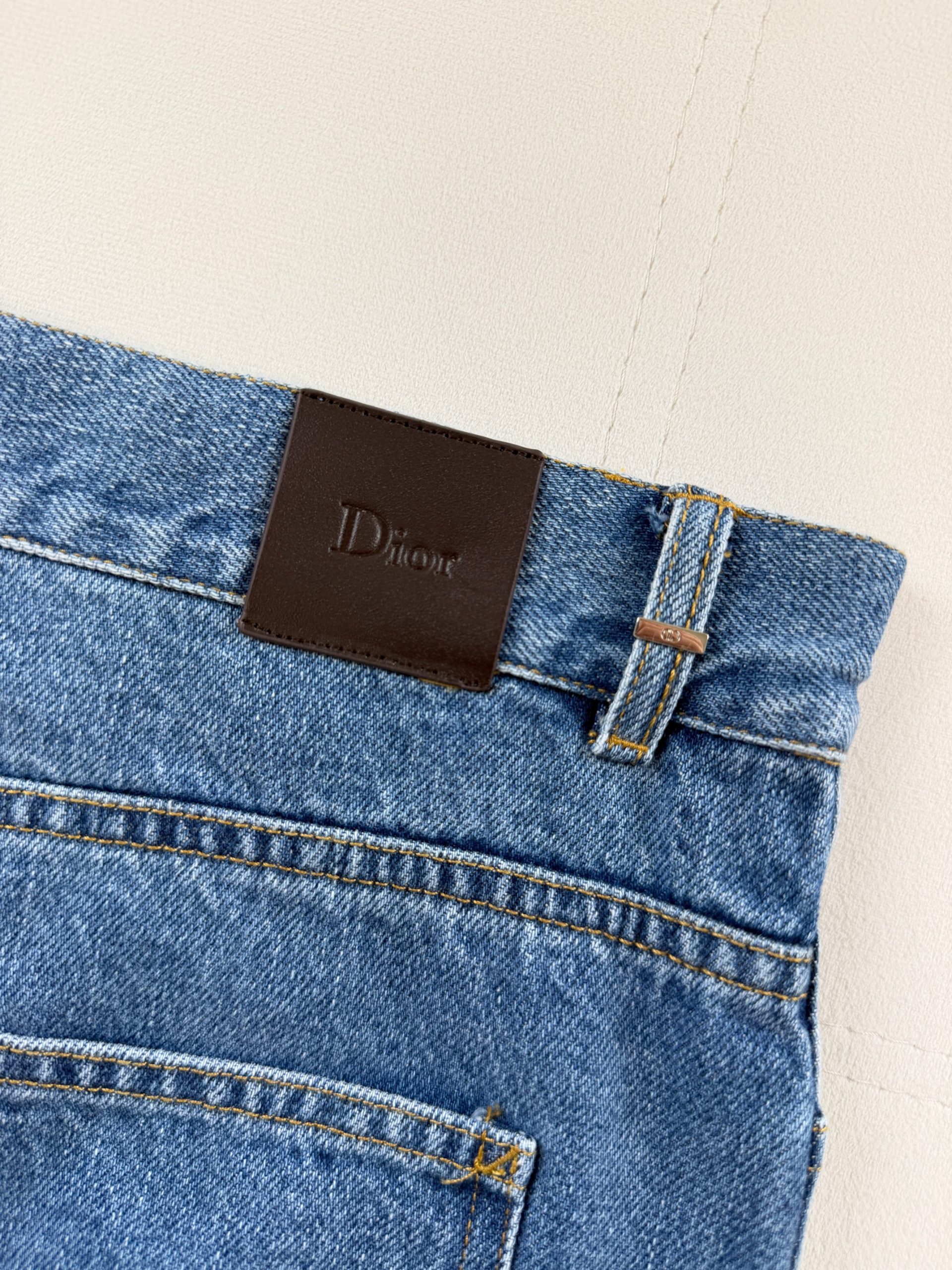 Exclusive Christian Dior Cargo Replica Jeans - Image 6