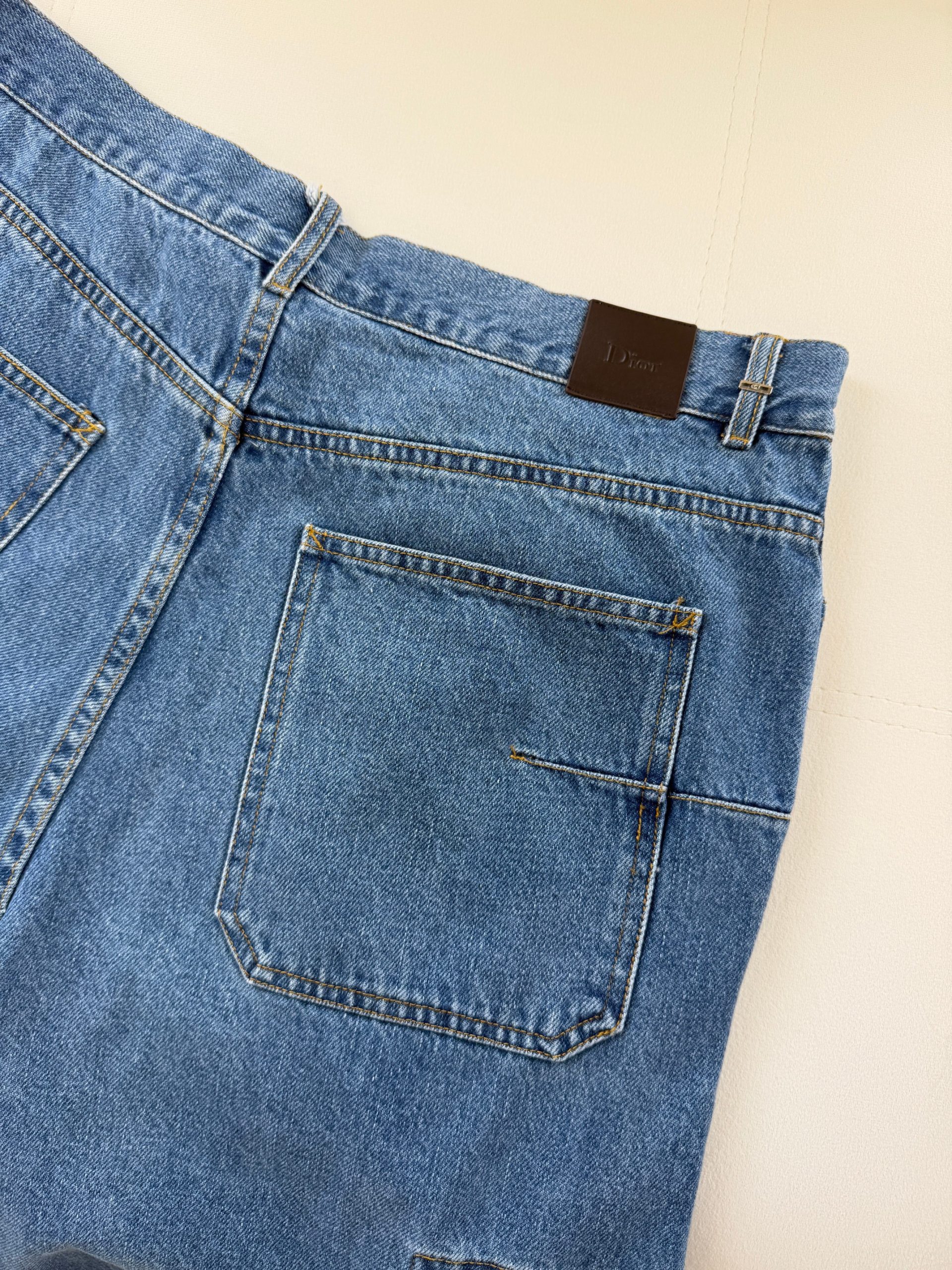 Exclusive Christian Dior Cargo Replica Jeans - Image 5