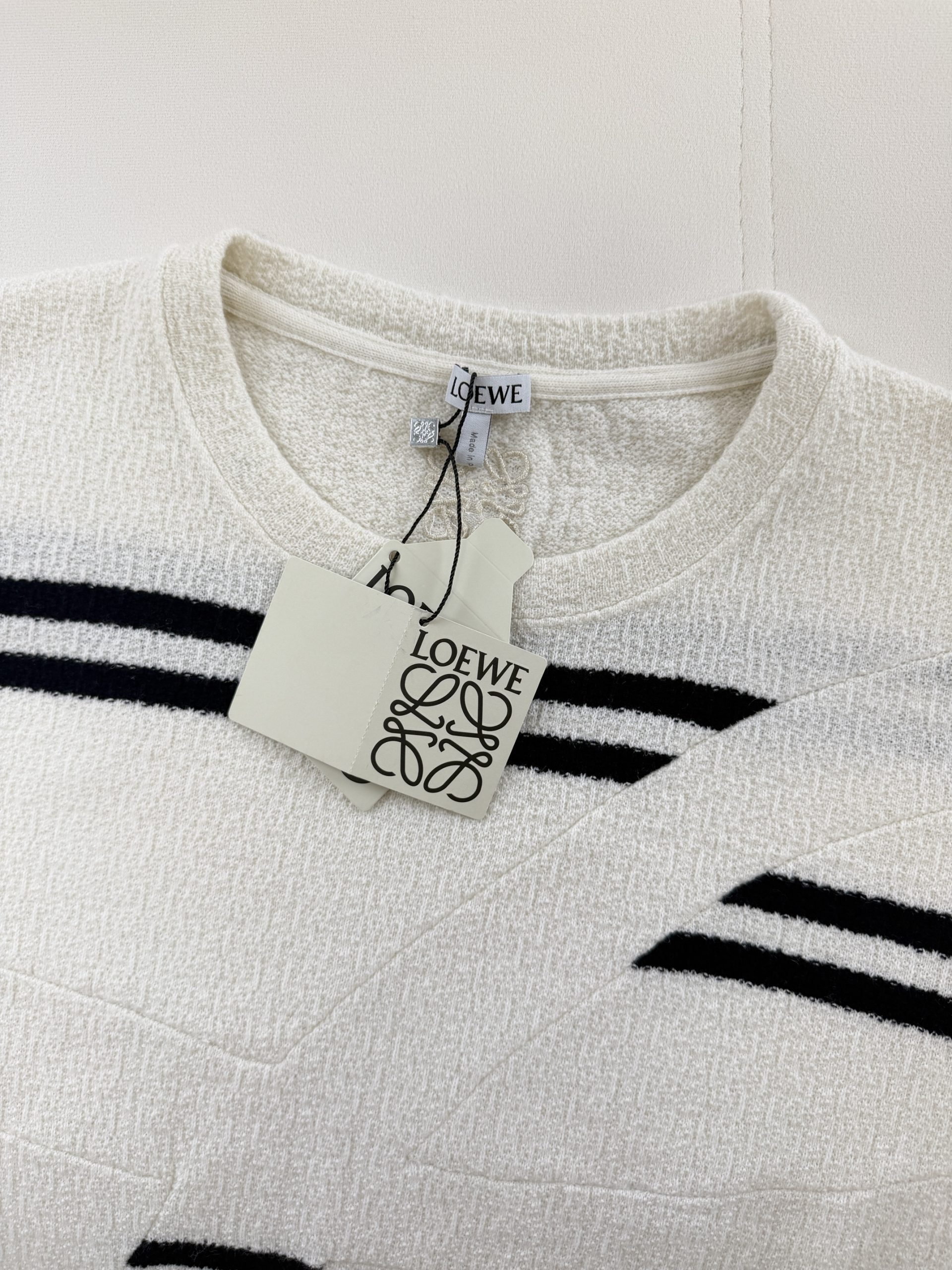 Superior Loewe Oversized Fit Replica T-shirt in Wool - Image 4