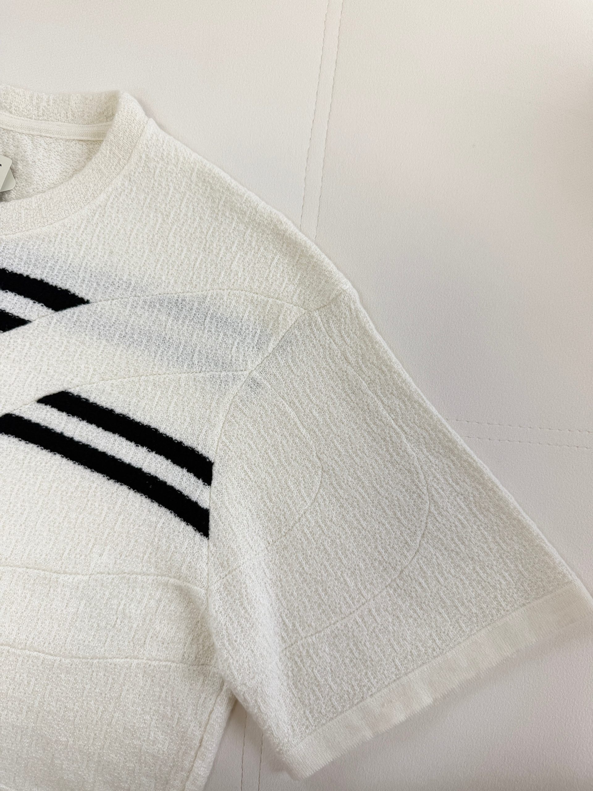 Superior Loewe Oversized Fit Replica T-shirt in Wool - Image 7