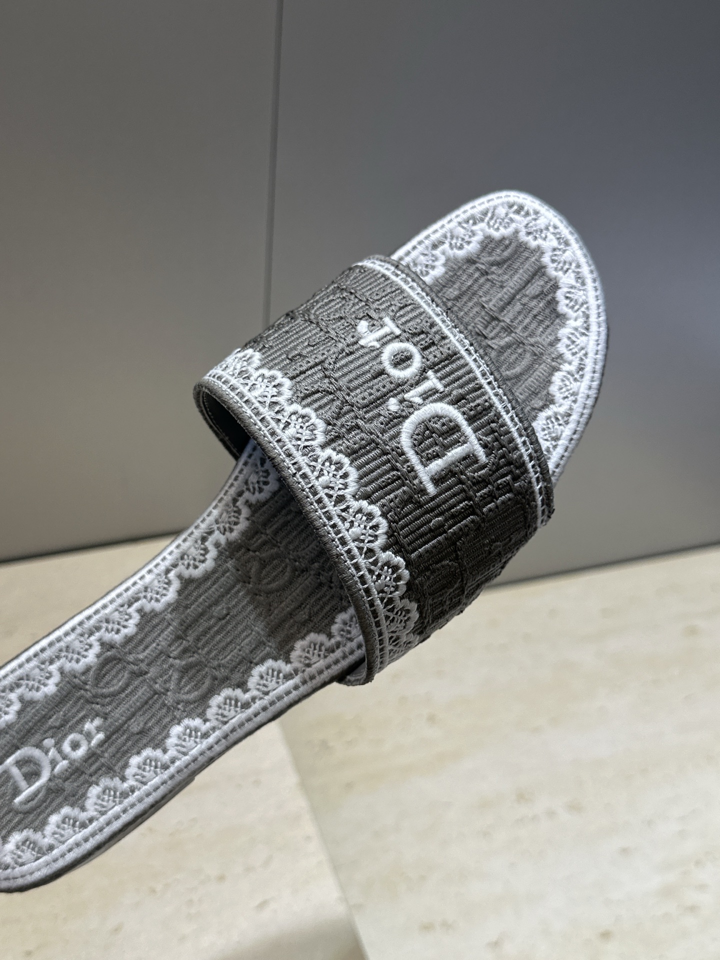 Exclusive Christian Dior Dentelle Replica Slide - Image 8