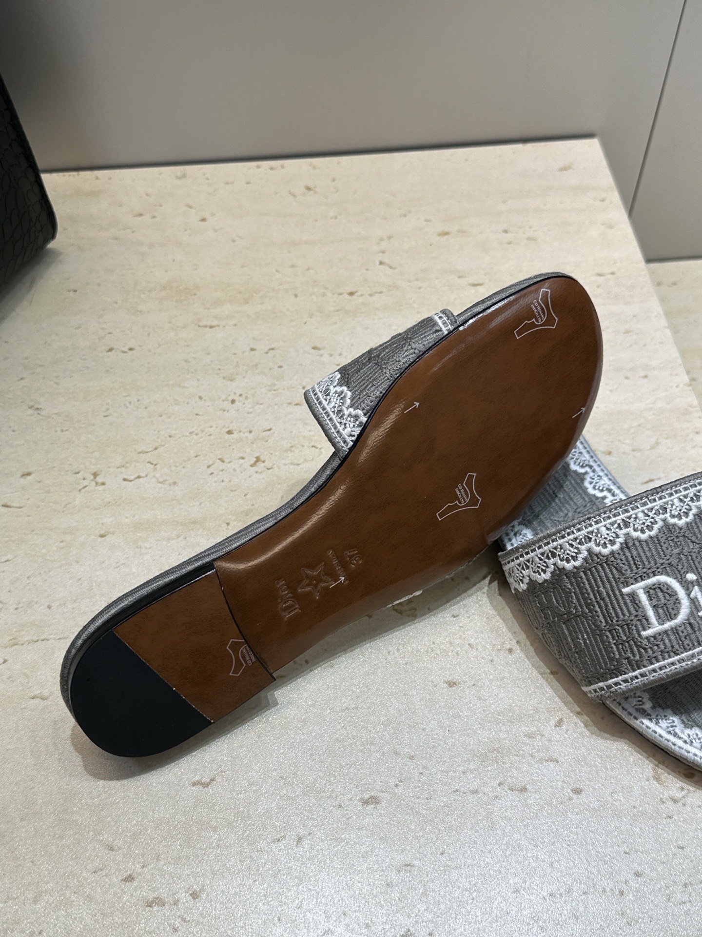 Exclusive Christian Dior Dentelle Replica Slide - Image 9