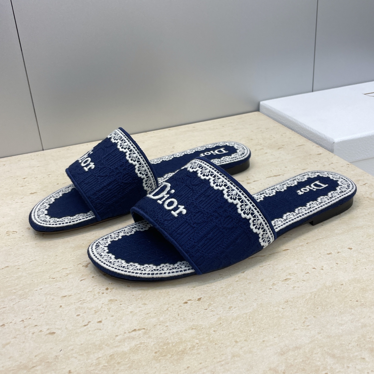 Finest Christian Dior Dentelle Replica Slide