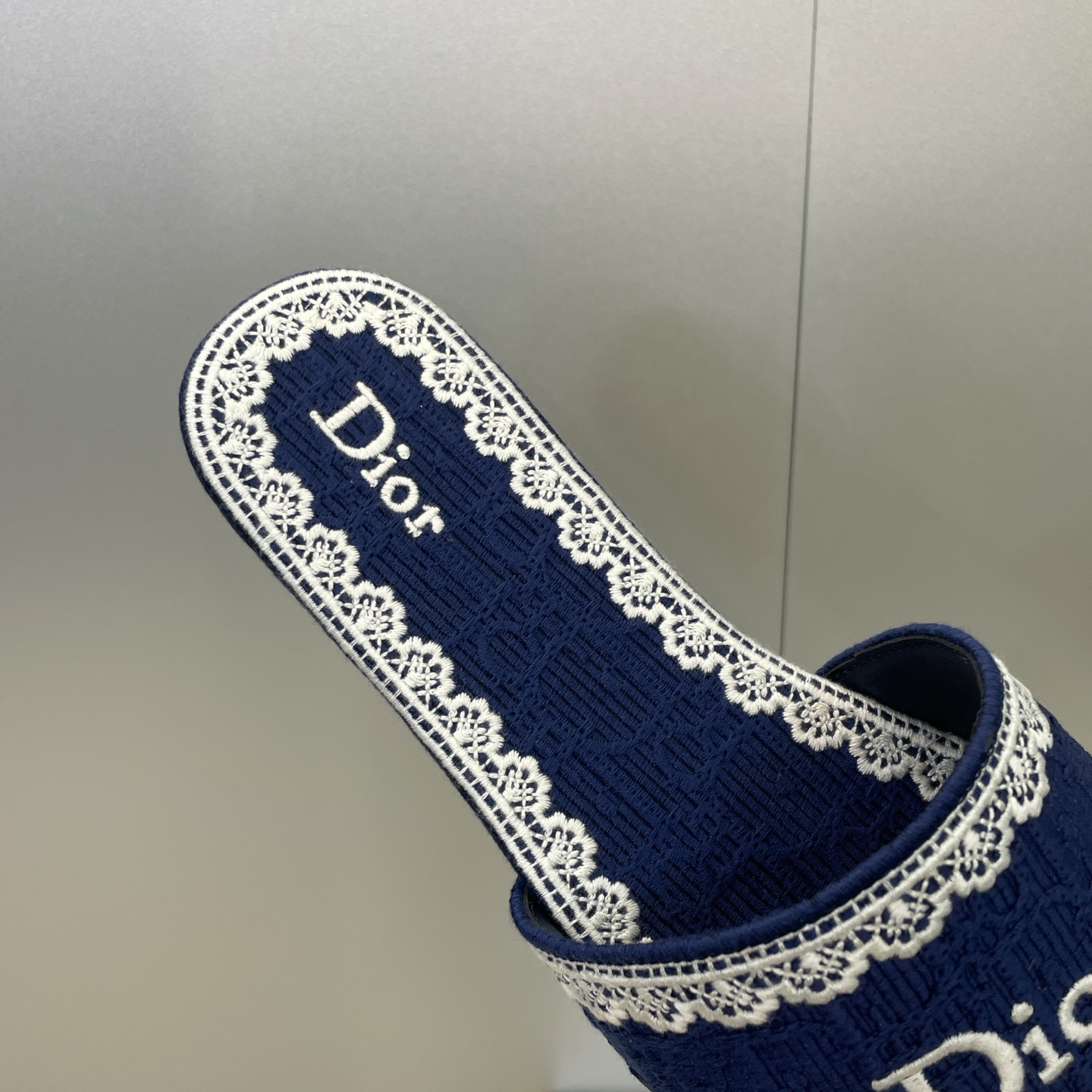 Finest Christian Dior Dentelle Replica Slide - Image 8